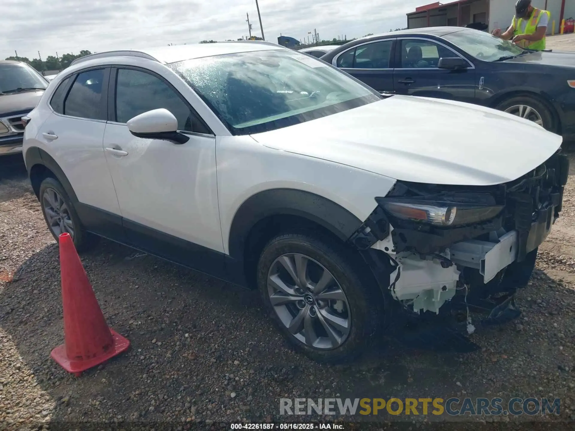 1 Photograph of a damaged car 3MVDMBBM7PM551775 MAZDA CX-30 2023