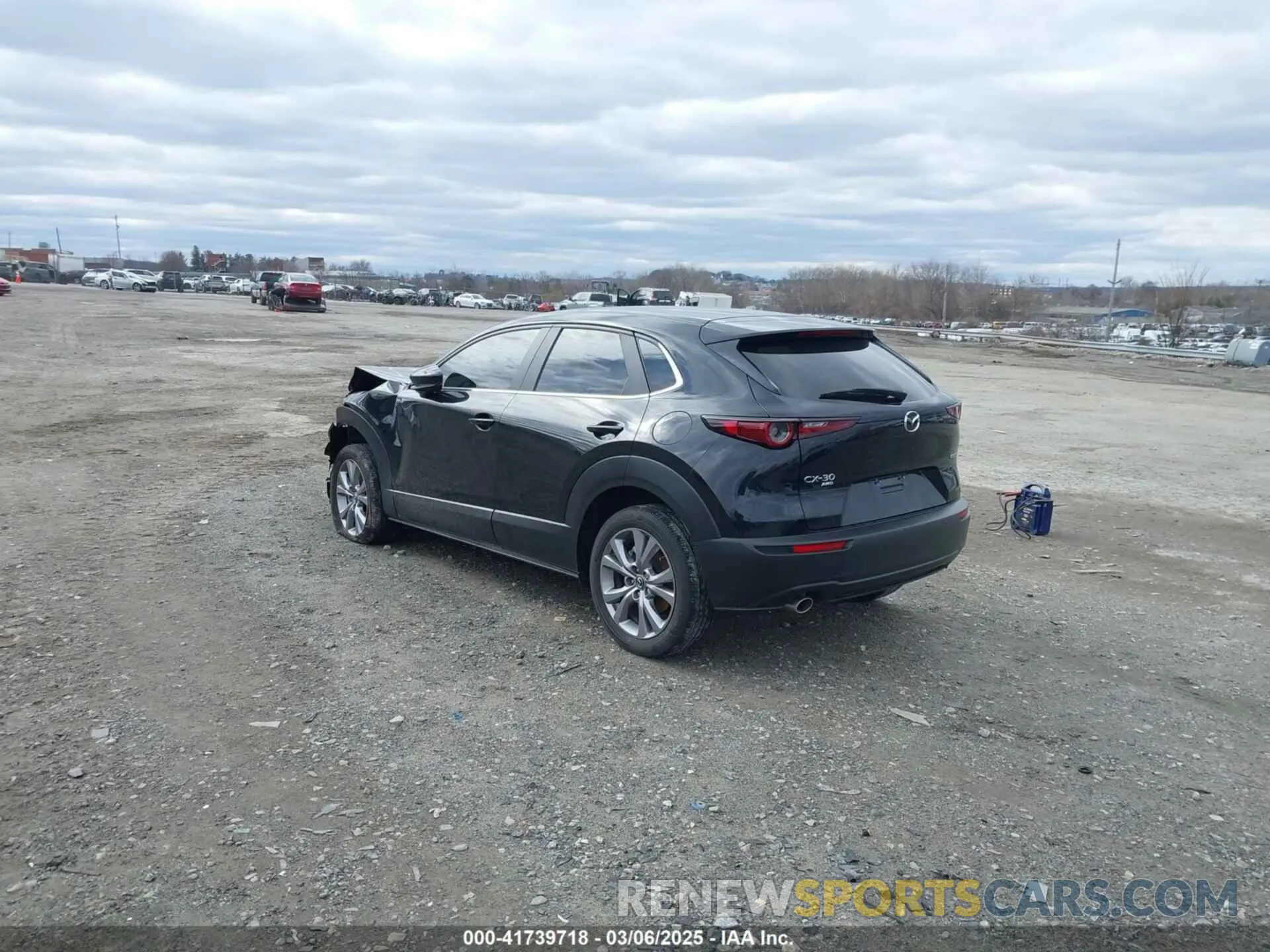 3 Photograph of a damaged car 3MVDMBBMXPM516728 MAZDA CX-30 2023