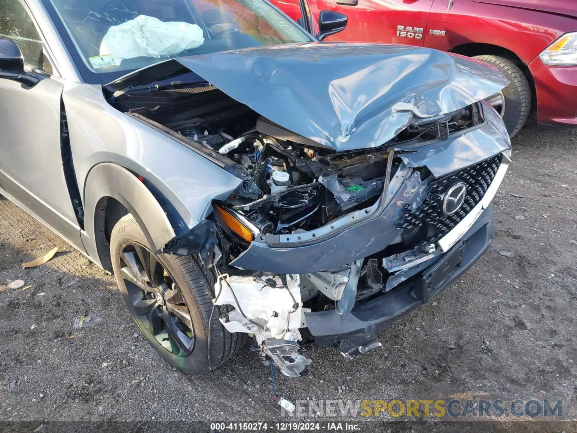 6 Photograph of a damaged car 3MVDMBCM0PM510726 MAZDA CX-30 2023