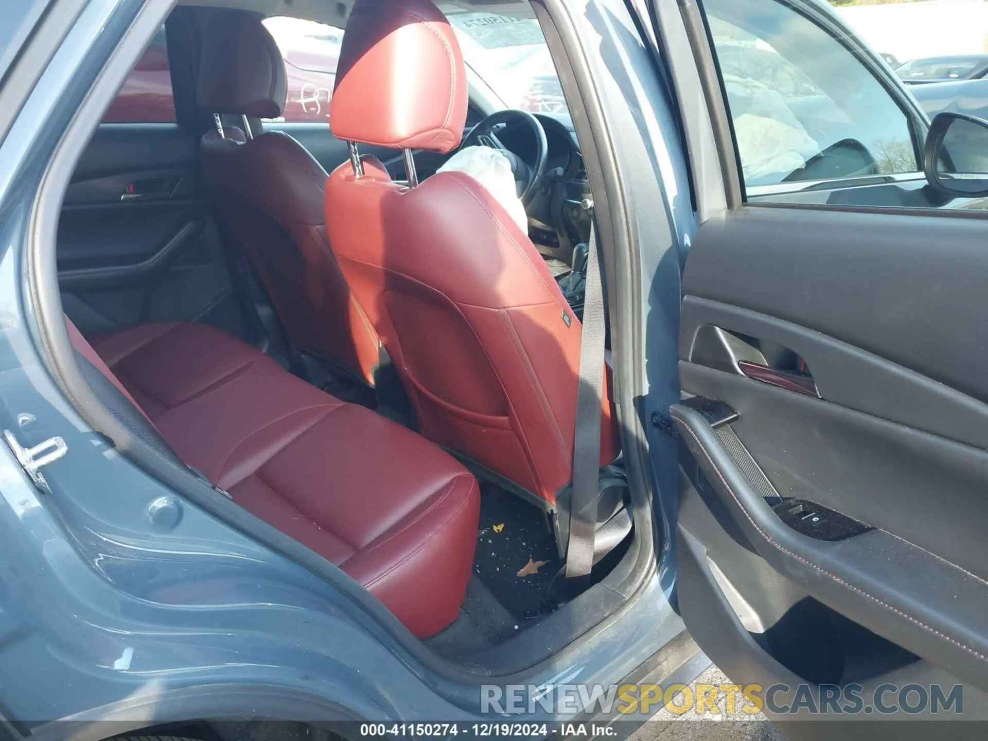 8 Photograph of a damaged car 3MVDMBCM0PM510726 MAZDA CX-30 2023