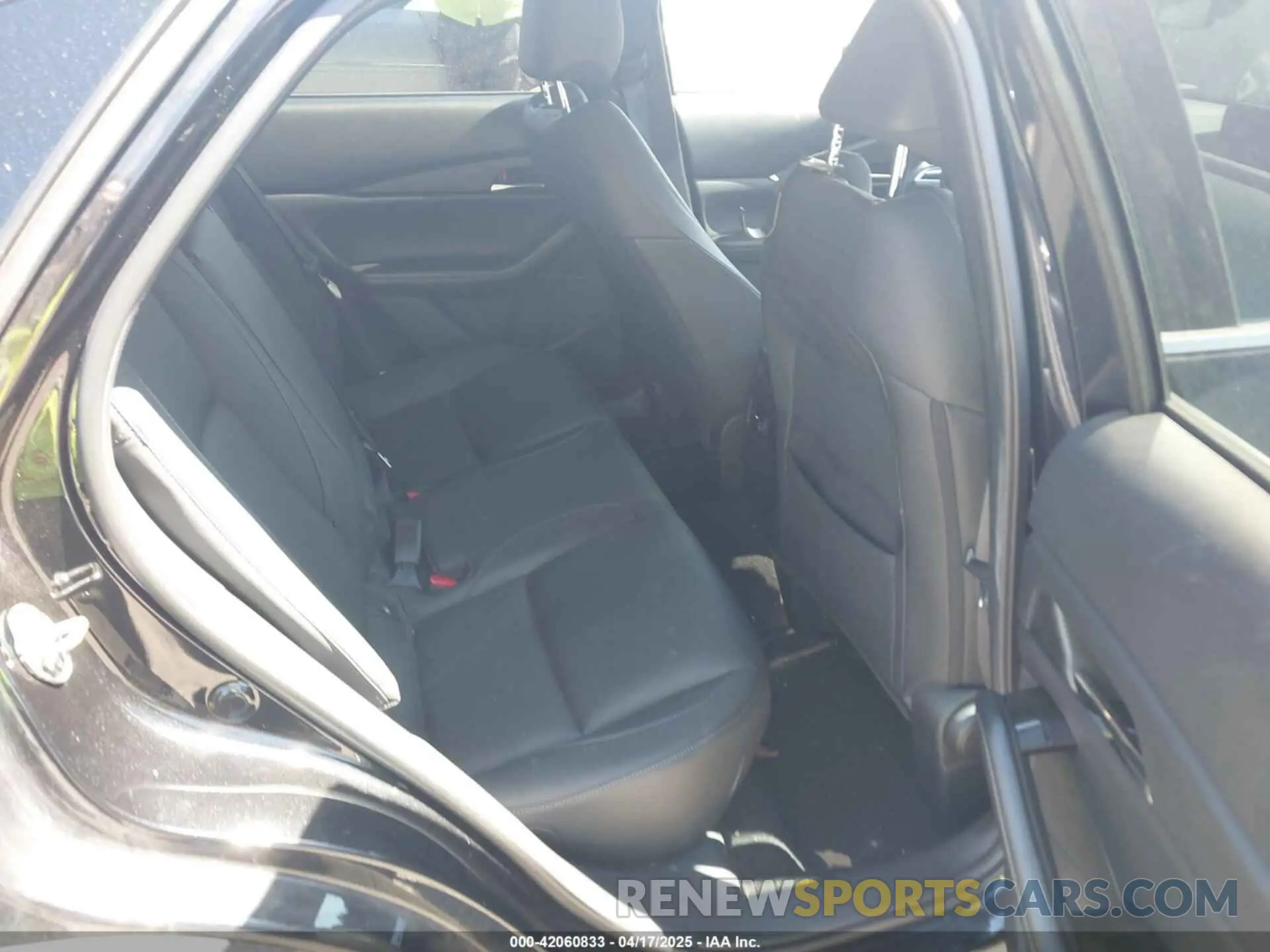 8 Photograph of a damaged car 3MVDMBCM1PM509987 MAZDA CX-30 2023
