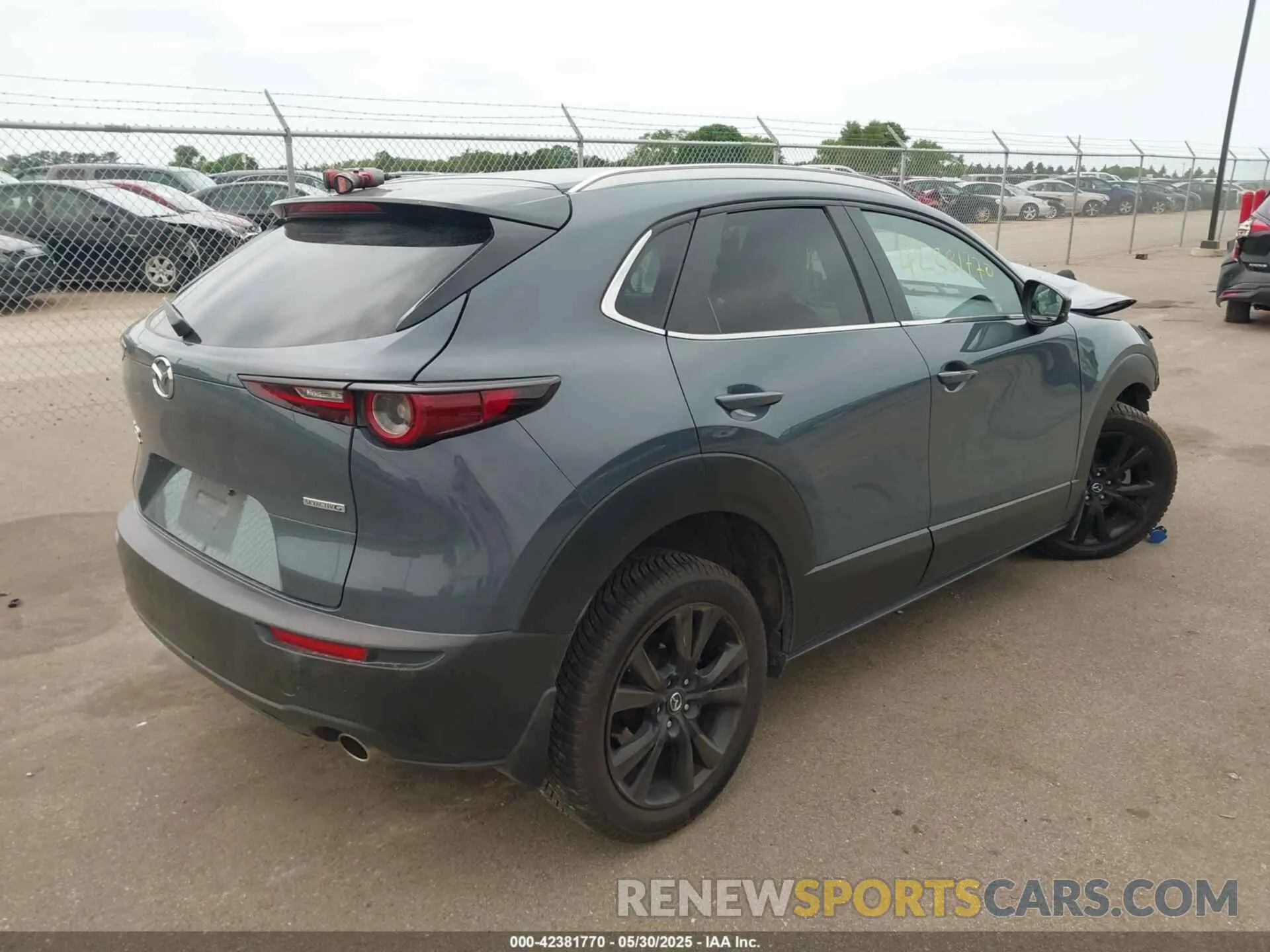4 Photograph of a damaged car 3MVDMBCM1PM515319 MAZDA CX-30 2023