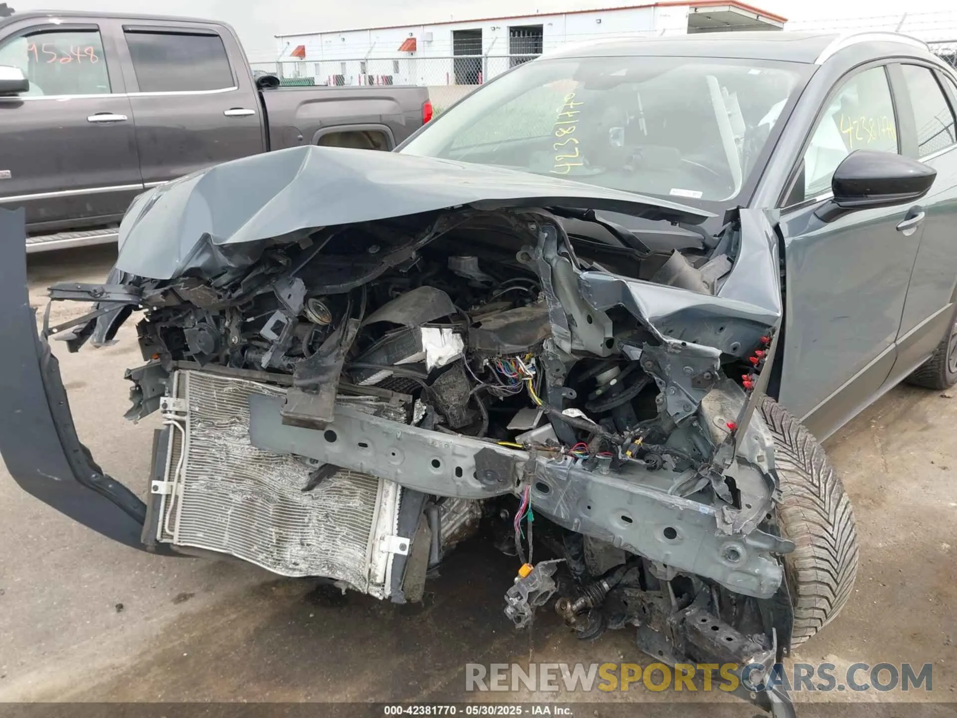 6 Photograph of a damaged car 3MVDMBCM1PM515319 MAZDA CX-30 2023