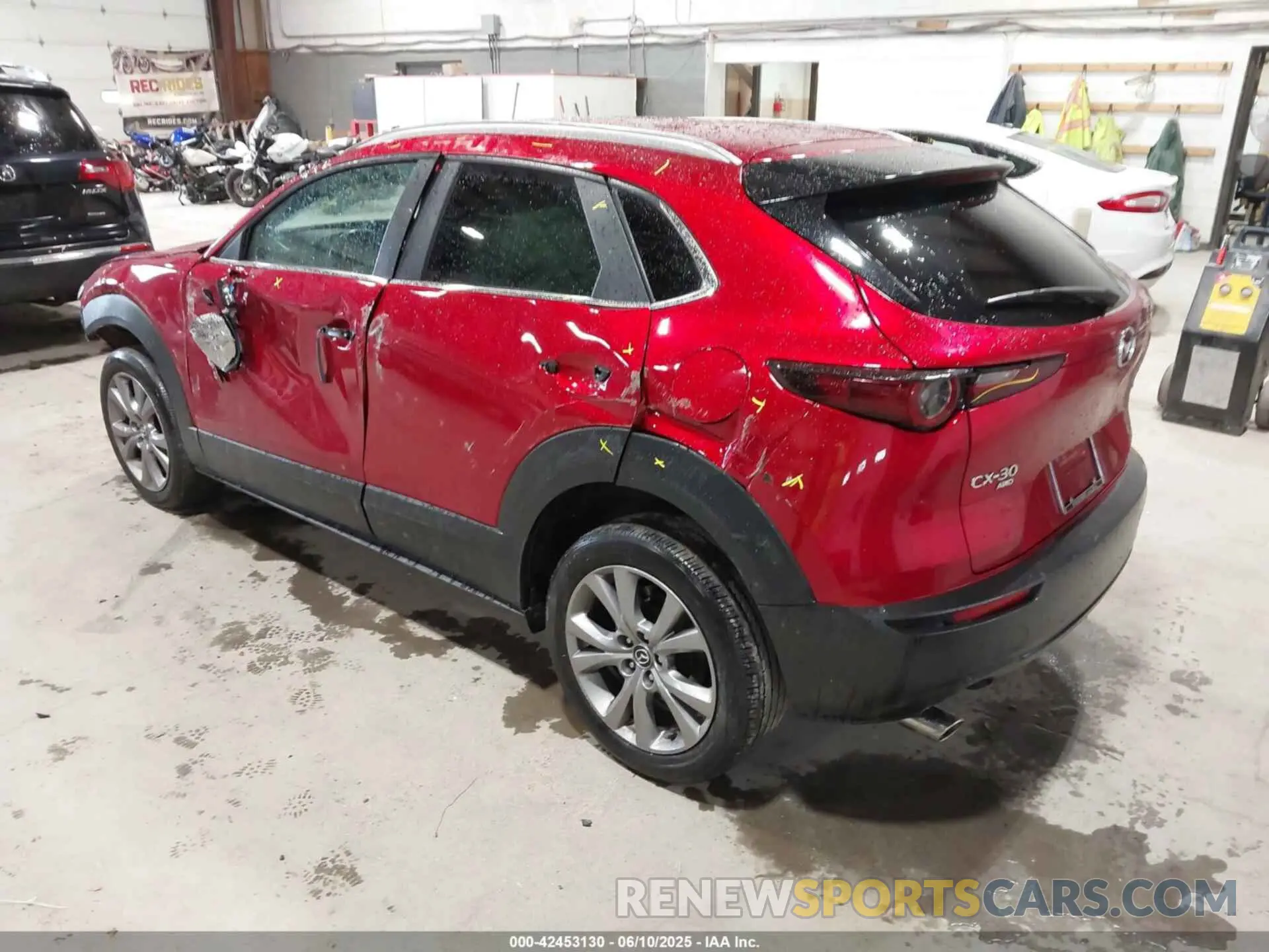 3 Photograph of a damaged car 3MVDMBCM1PM549616 MAZDA CX-30 2023