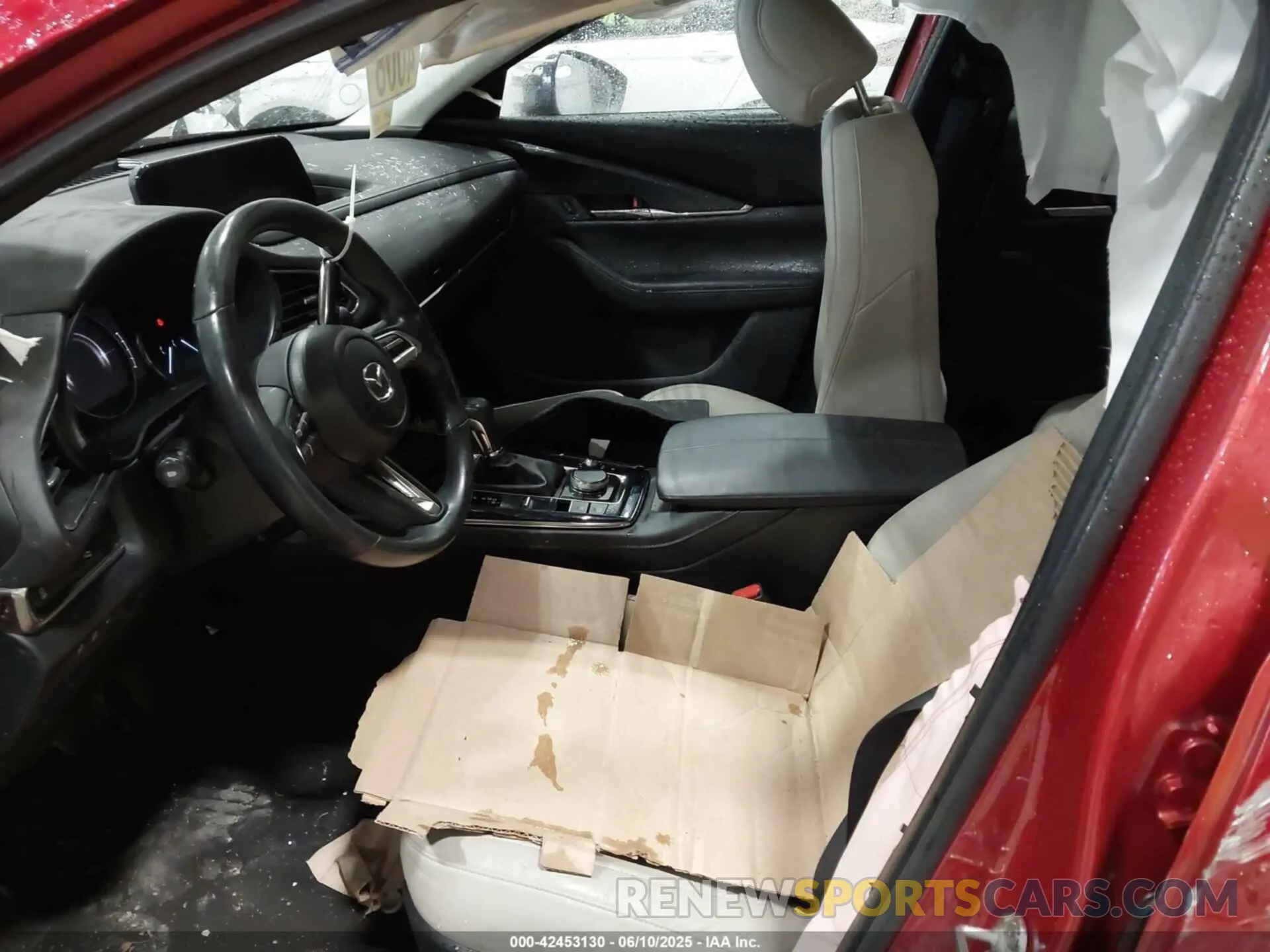 5 Photograph of a damaged car 3MVDMBCM1PM549616 MAZDA CX-30 2023