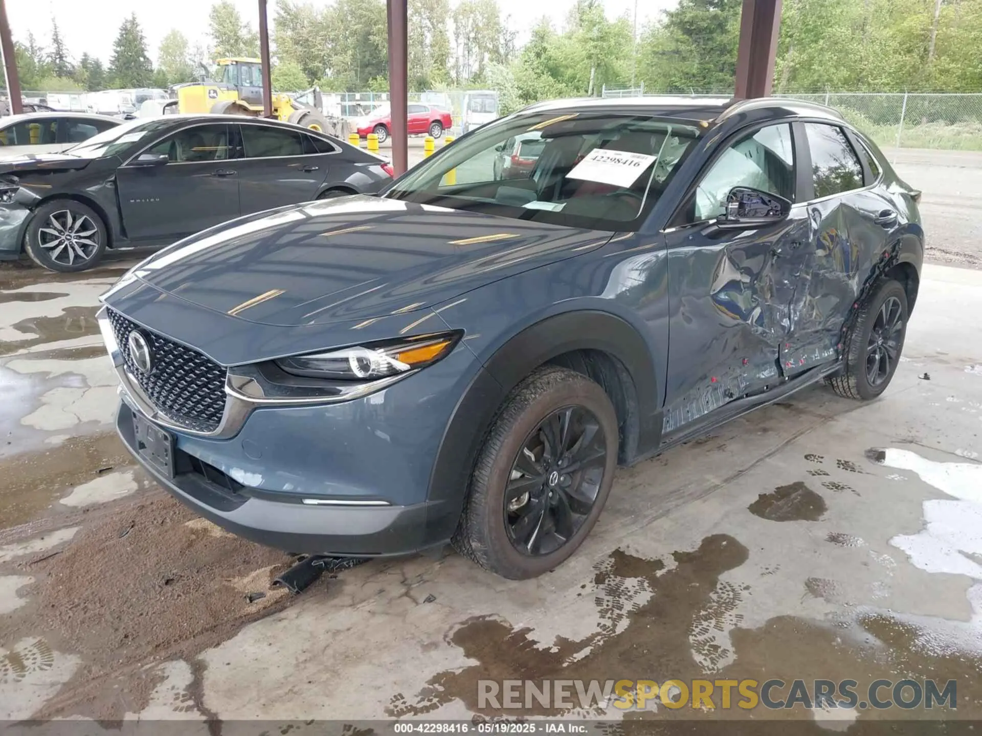 2 Photograph of a damaged car 3MVDMBCM1PM558865 MAZDA CX-30 2023