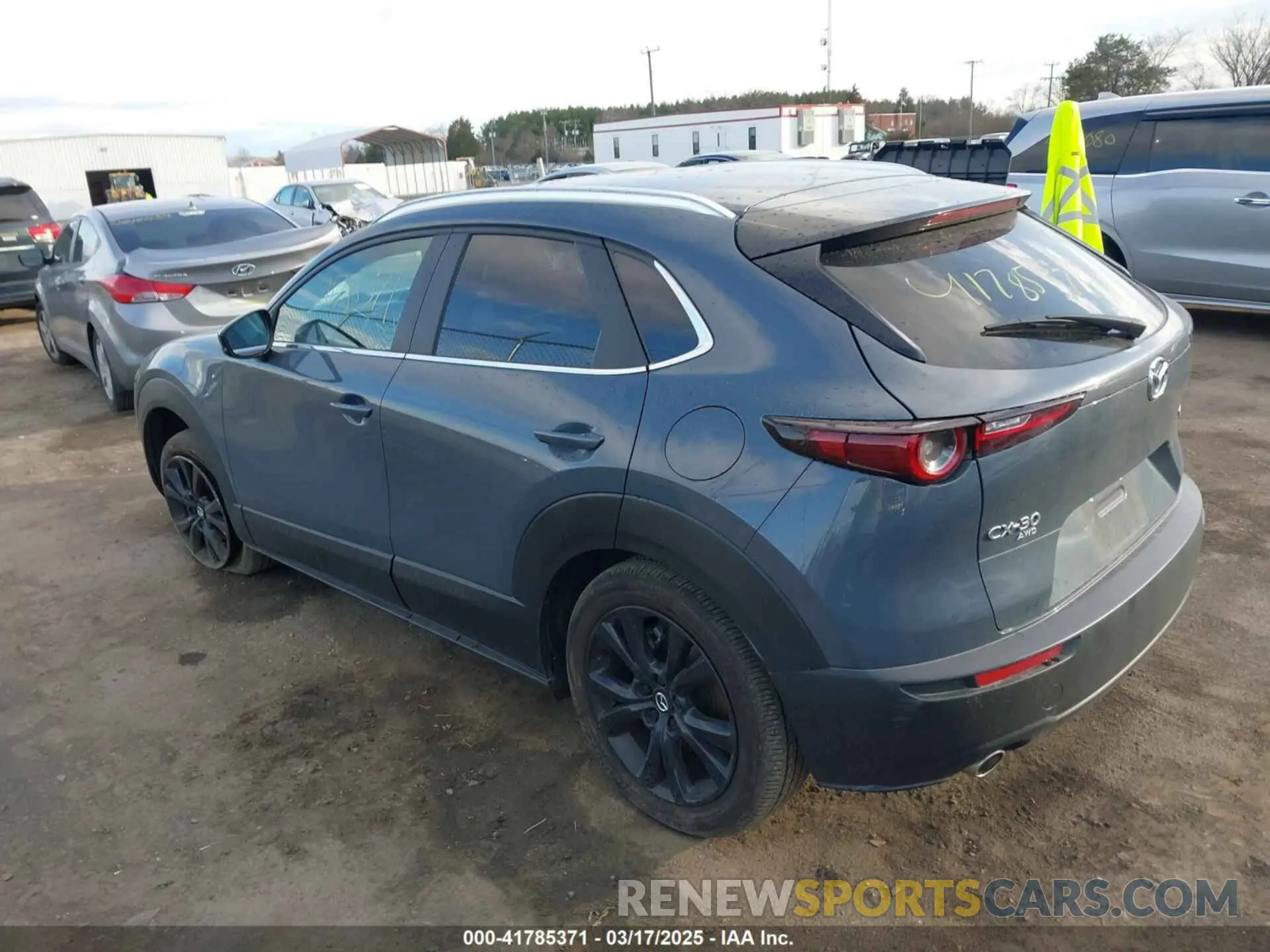 3 Photograph of a damaged car 3MVDMBCM1PM573317 MAZDA CX-30 2023