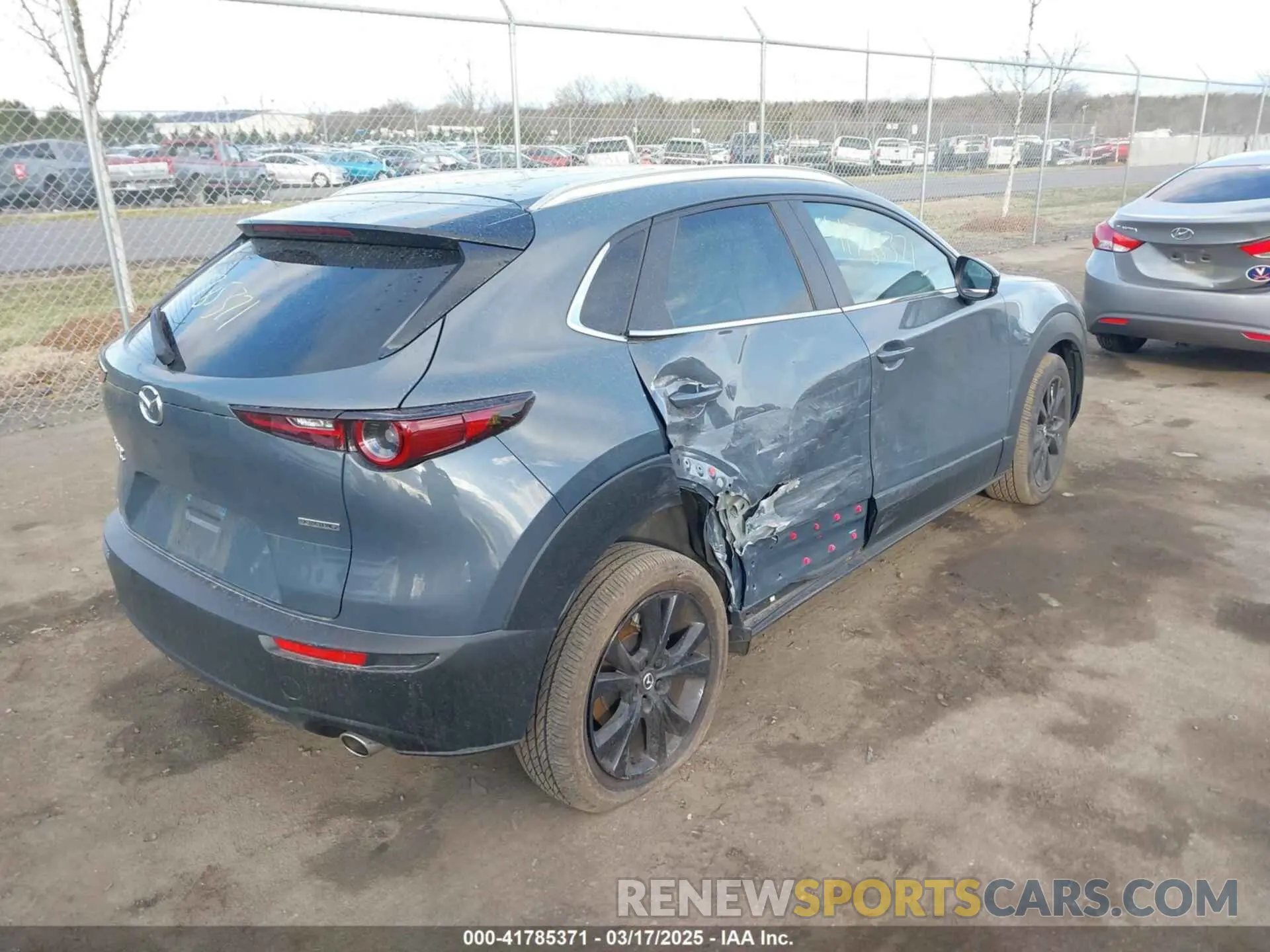 4 Photograph of a damaged car 3MVDMBCM1PM573317 MAZDA CX-30 2023