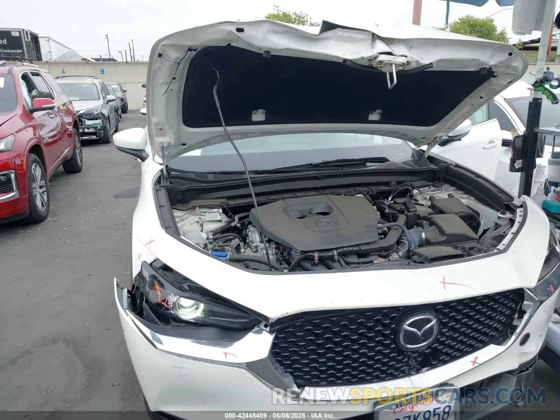 18 Photograph of a damaged car 3MVDMBCM2PM562939 MAZDA CX-30 2023