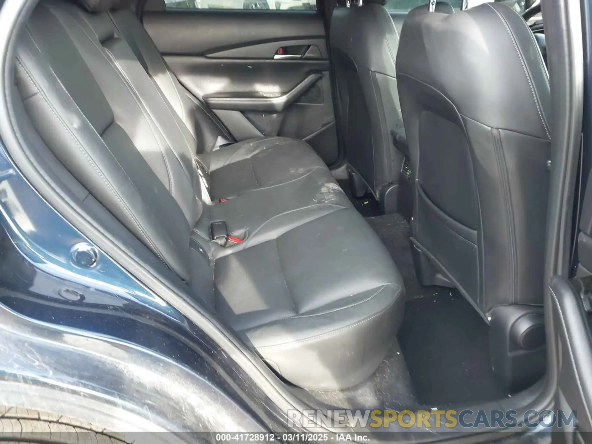 8 Photograph of a damaged car 3MVDMBCM2PM588506 MAZDA CX-30 2023