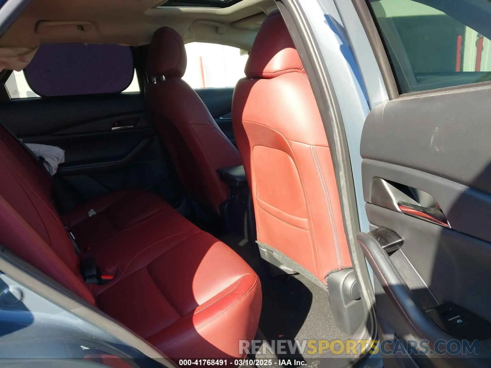 8 Photograph of a damaged car 3MVDMBCM4PM513435 MAZDA CX-30 2023