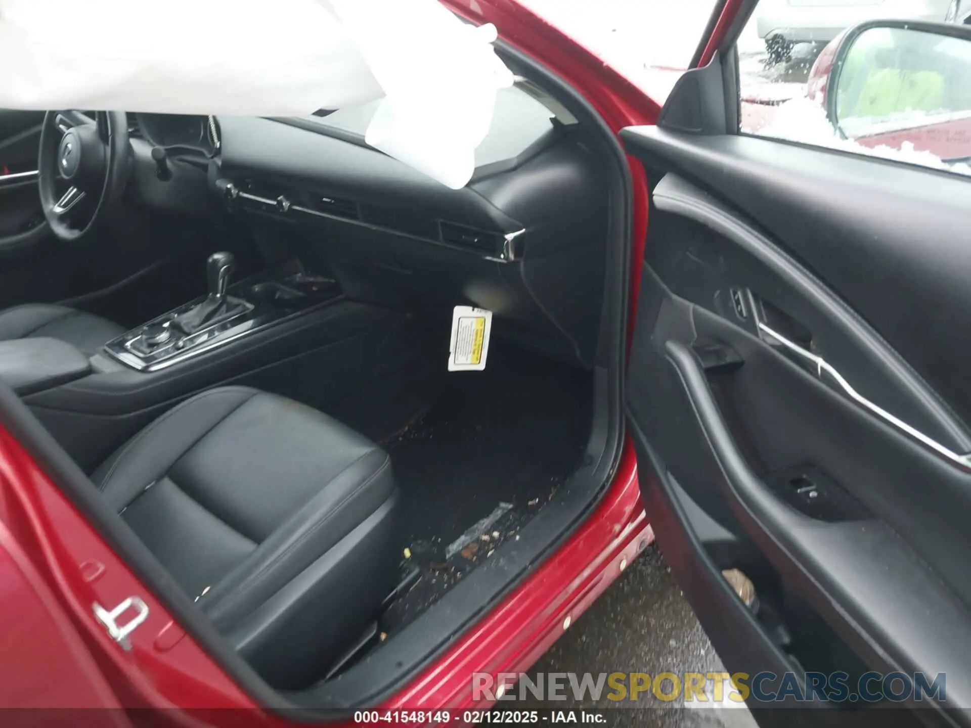 5 Photograph of a damaged car 3MVDMBCM5PM518787 MAZDA CX-30 2023