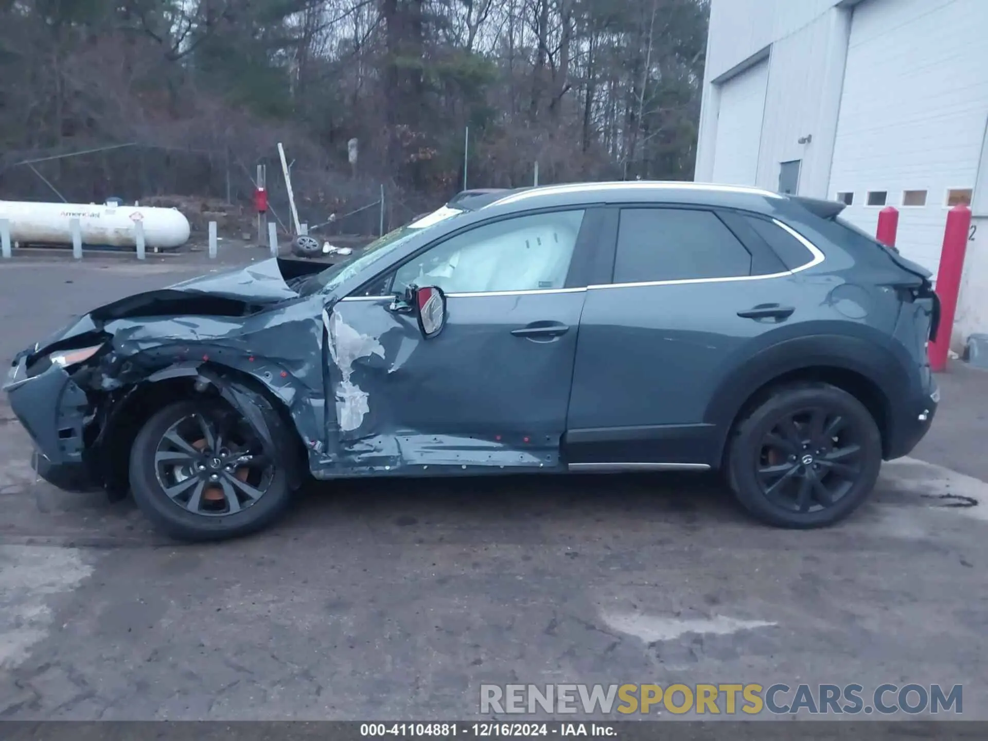 14 Photograph of a damaged car 3MVDMBCM5PM545150 MAZDA CX-30 2023