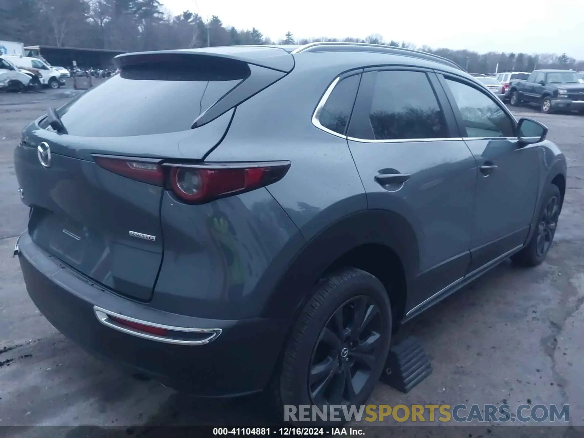 4 Photograph of a damaged car 3MVDMBCM5PM545150 MAZDA CX-30 2023