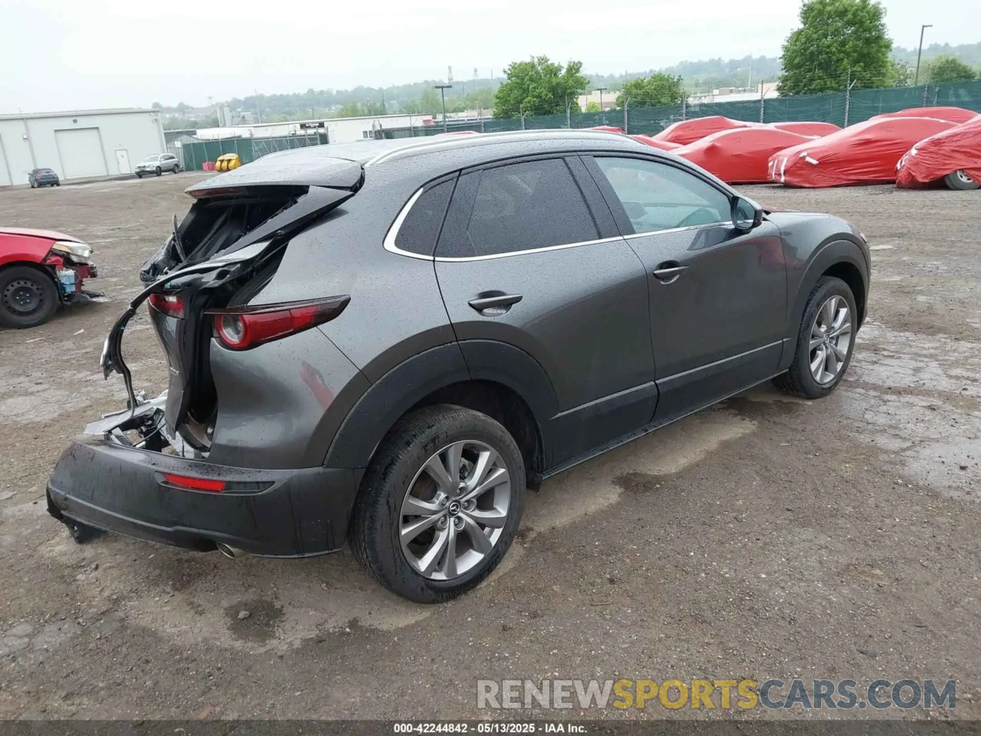 4 Photograph of a damaged car 3MVDMBCM5PM576771 MAZDA CX-30 2023