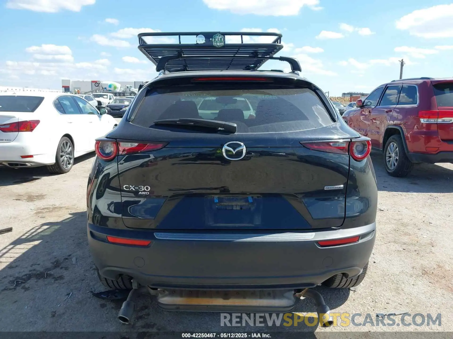 16 Photograph of a damaged car 3MVDMBCM5PM588600 MAZDA CX-30 2023