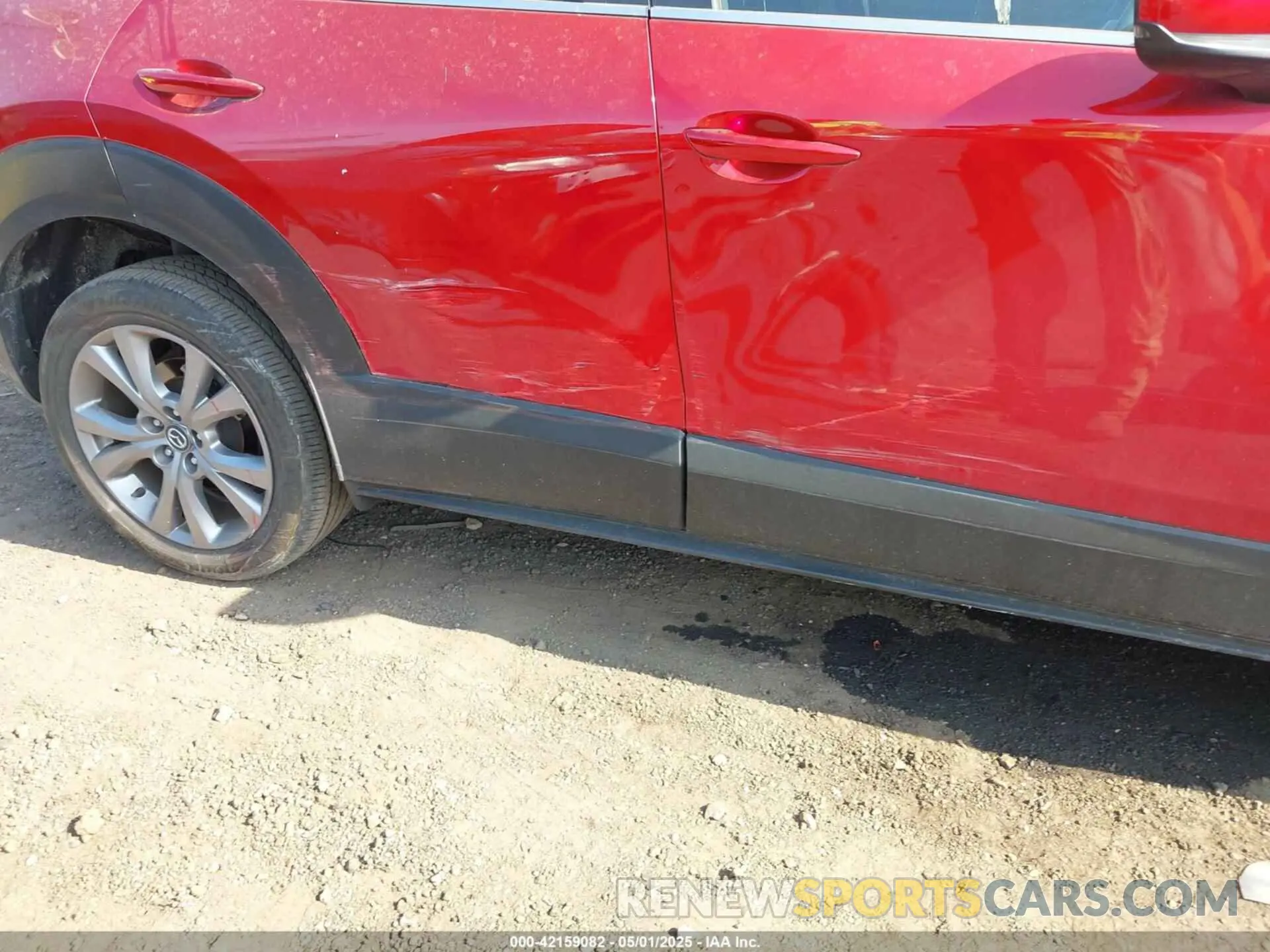 17 Photograph of a damaged car 3MVDMBCM7PM522324 MAZDA CX-30 2023