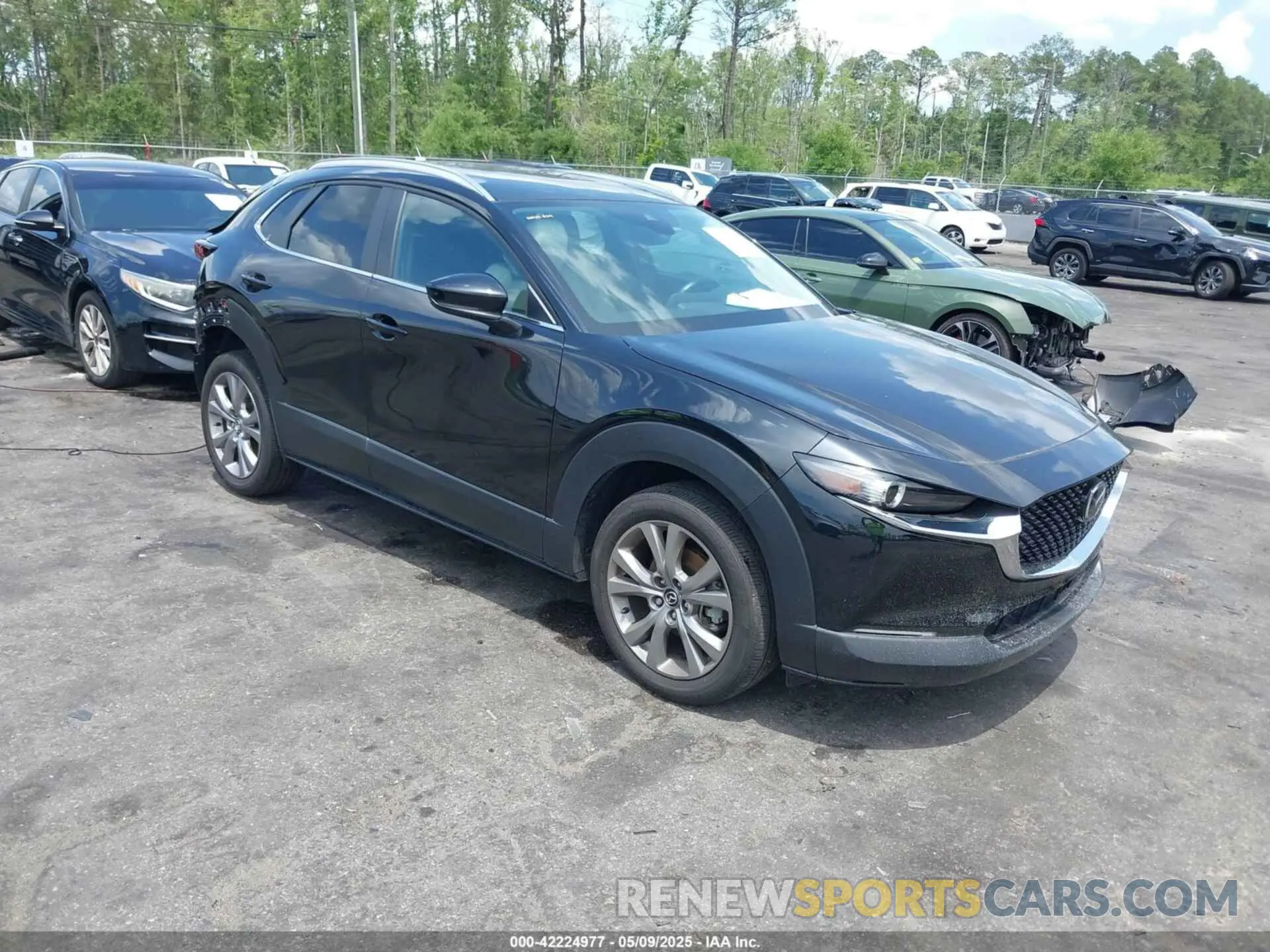 1 Photograph of a damaged car 3MVDMBCM7PM549197 MAZDA CX-30 2023