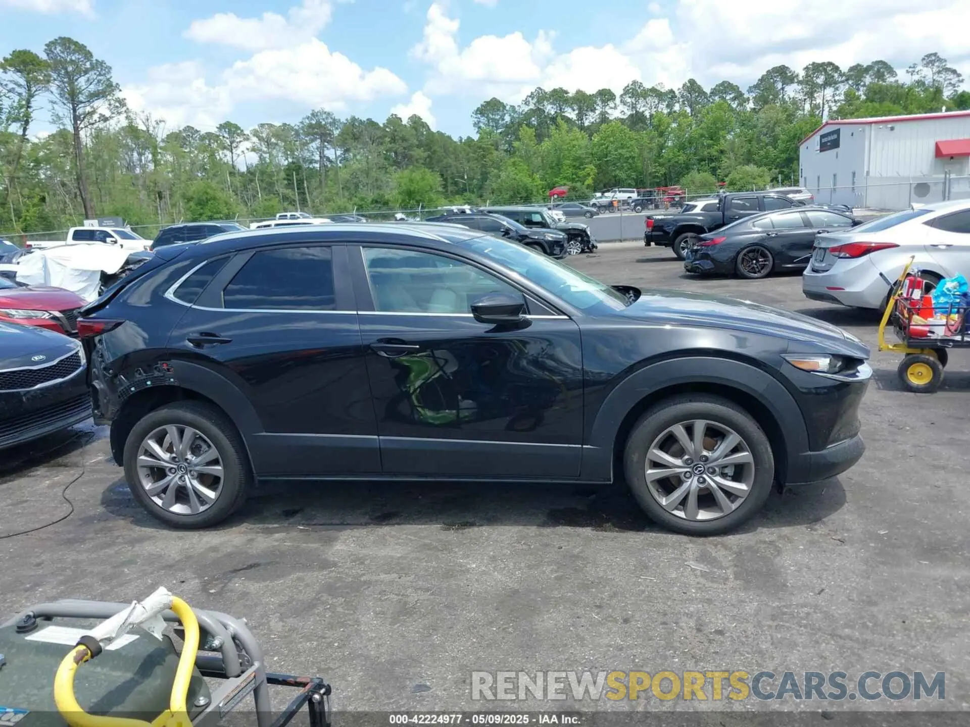 13 Photograph of a damaged car 3MVDMBCM7PM549197 MAZDA CX-30 2023