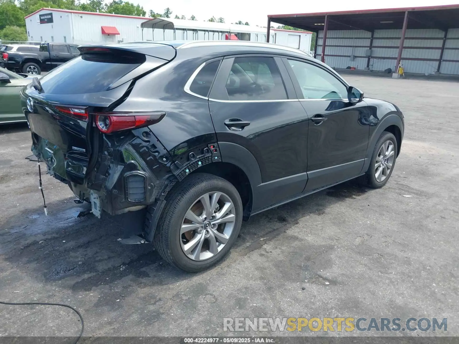 4 Photograph of a damaged car 3MVDMBCM7PM549197 MAZDA CX-30 2023