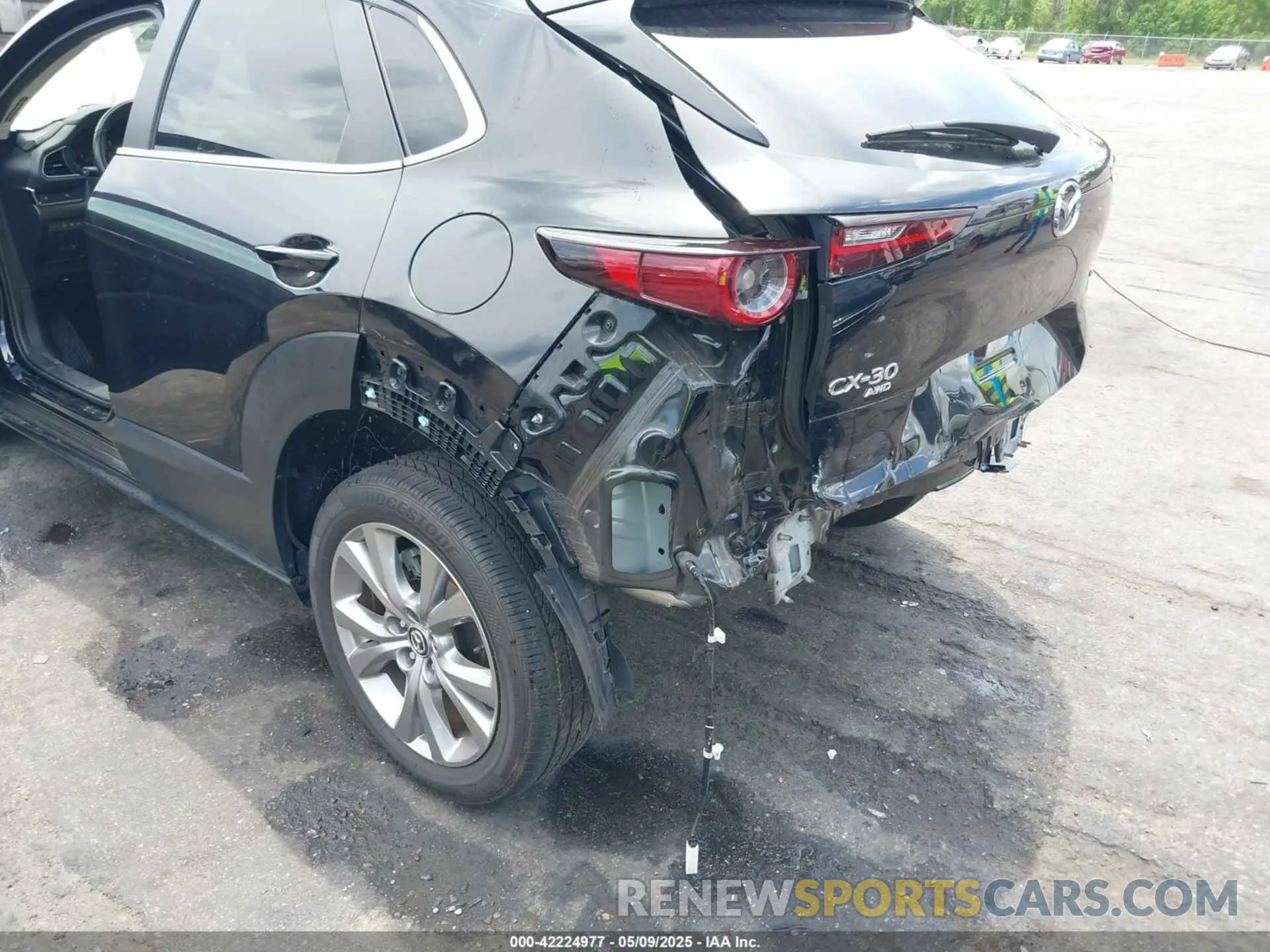 6 Photograph of a damaged car 3MVDMBCM7PM549197 MAZDA CX-30 2023