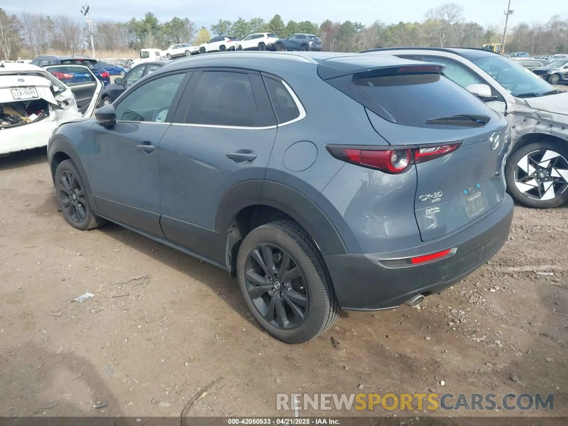 3 Photograph of a damaged car 3MVDMBCM8PM502891 MAZDA CX-30 2023