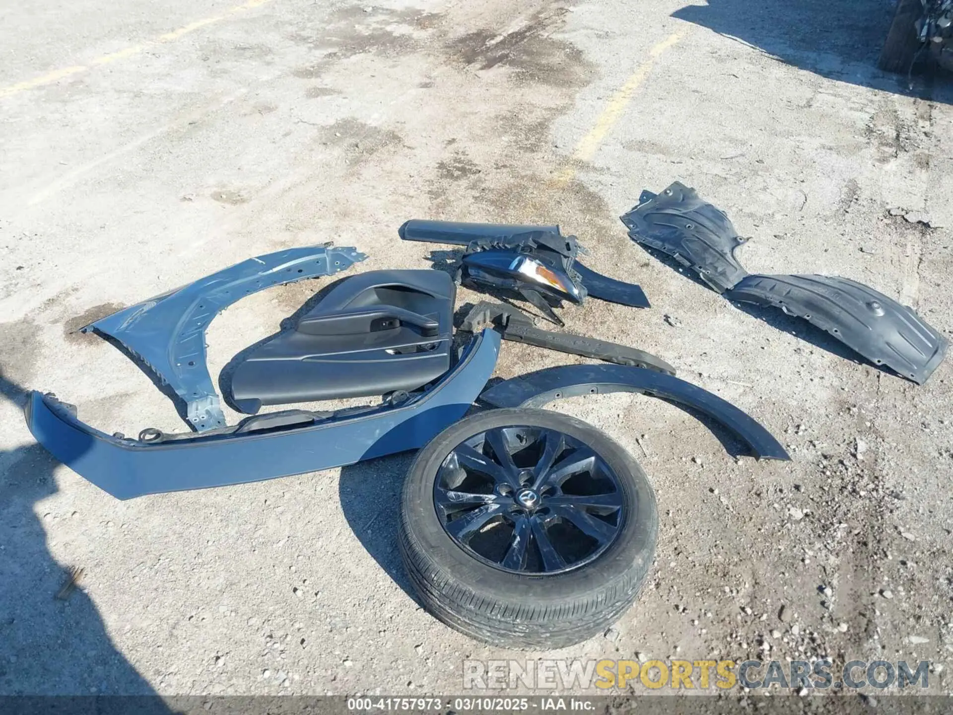 12 Photograph of a damaged car 3MVDMBCMXPM514086 MAZDA CX-30 2023