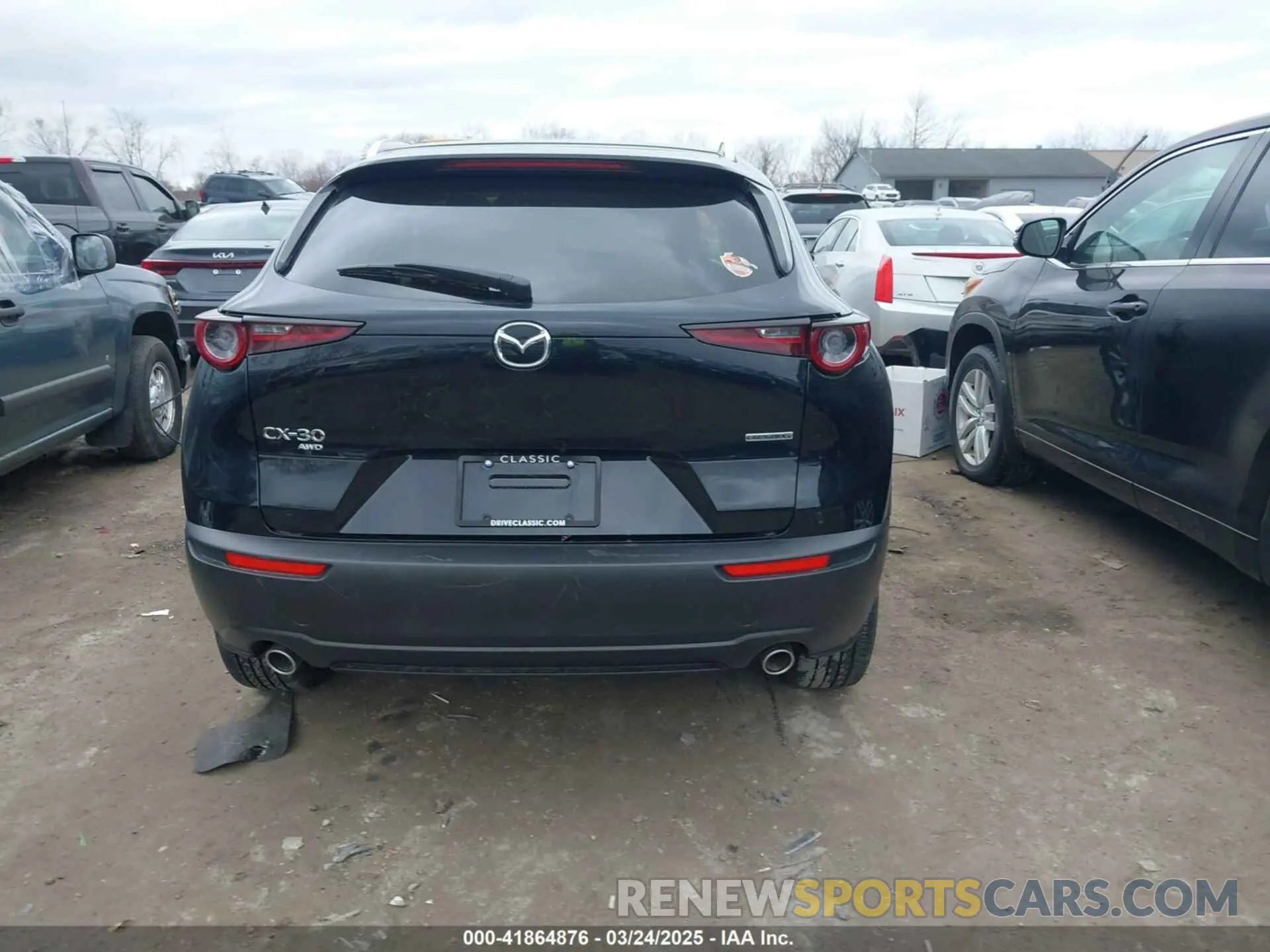 17 Photograph of a damaged car 3MVDMBCMXPM553129 MAZDA CX-30 2023
