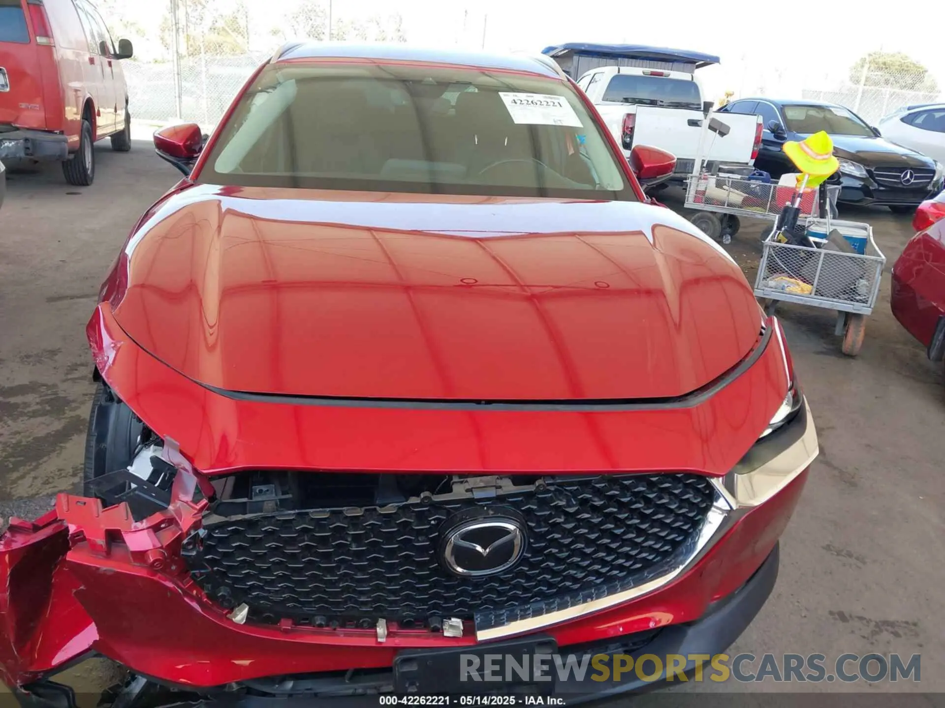 12 Photograph of a damaged car 3MVDMBCMXPM578516 MAZDA CX-30 2023