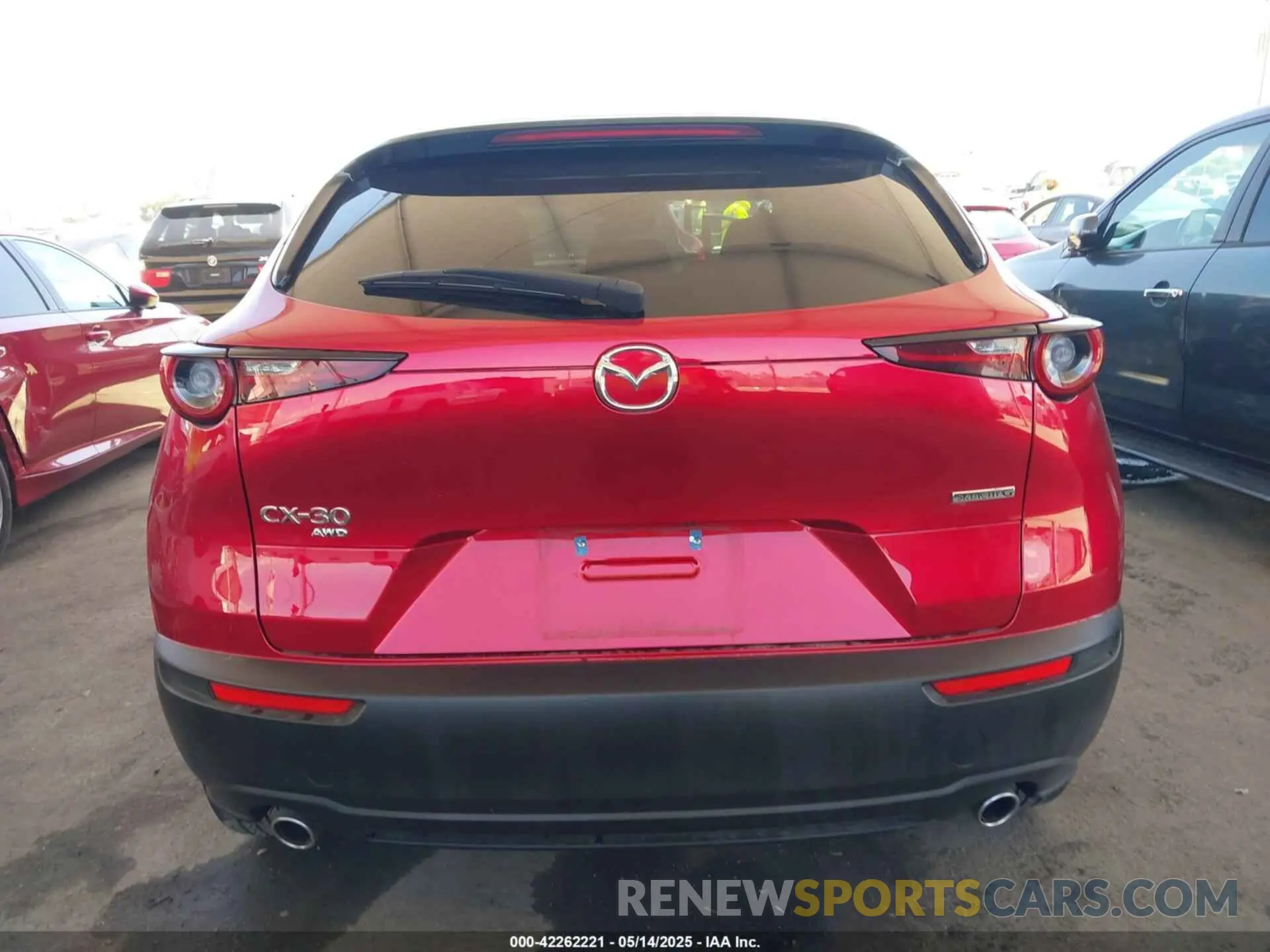 16 Photograph of a damaged car 3MVDMBCMXPM578516 MAZDA CX-30 2023