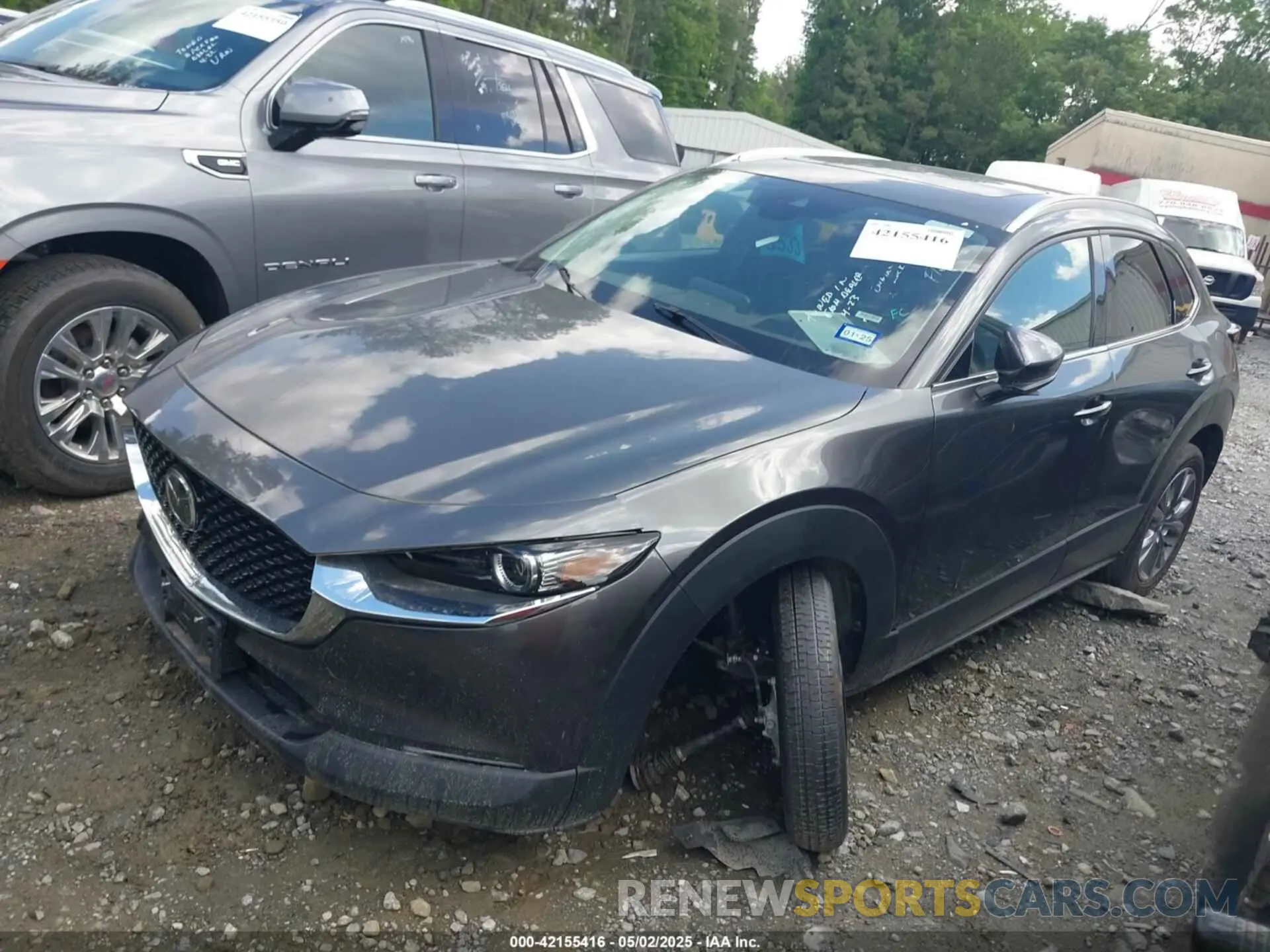 2 Photograph of a damaged car 3MVDMBDM2PM526974 MAZDA CX-30 2023
