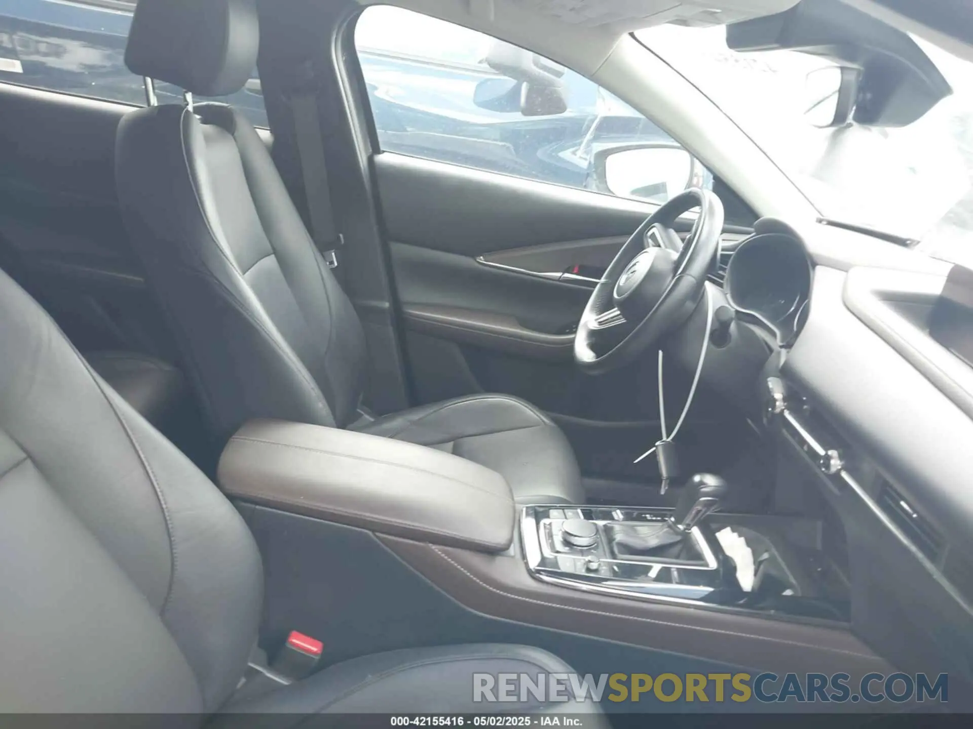 5 Photograph of a damaged car 3MVDMBDM2PM526974 MAZDA CX-30 2023