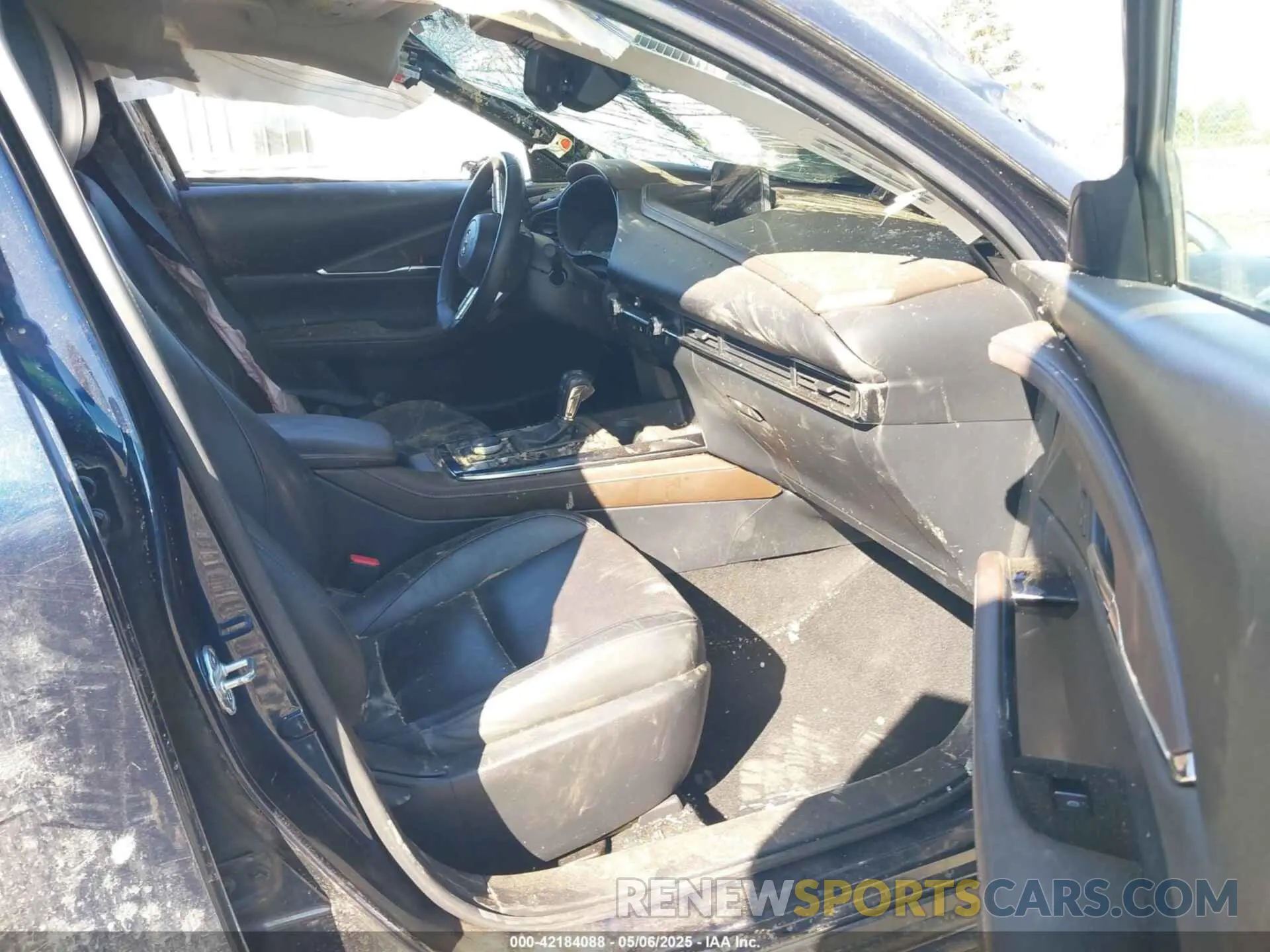 5 Photograph of a damaged car 3MVDMBDM7PM519793 MAZDA CX-30 2023