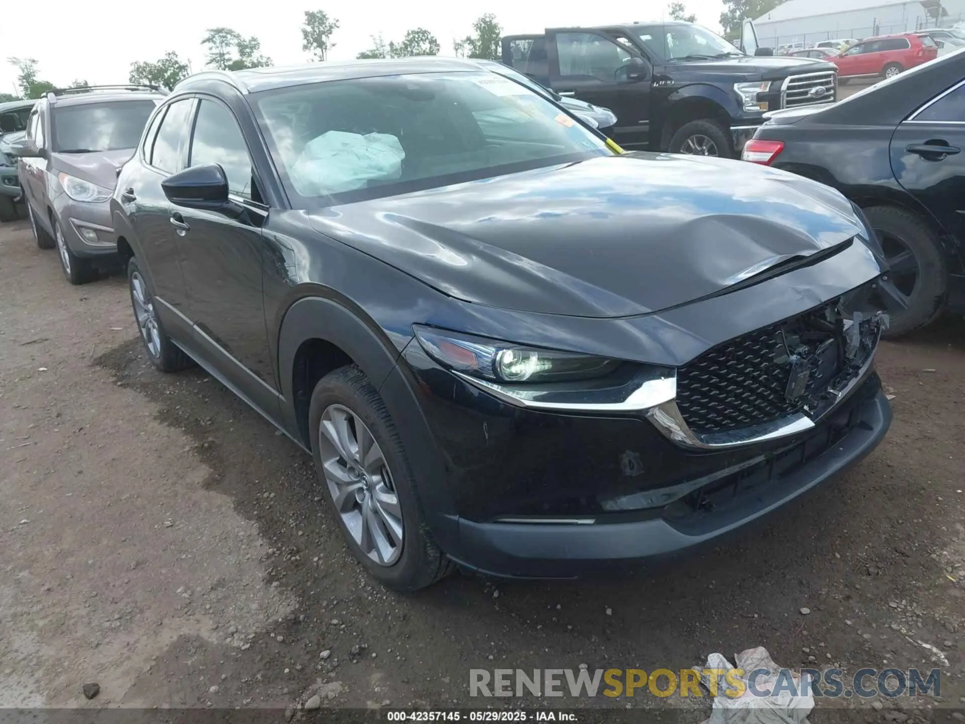 1 Photograph of a damaged car 3MVDMBDM7PM557590 MAZDA CX-30 2023