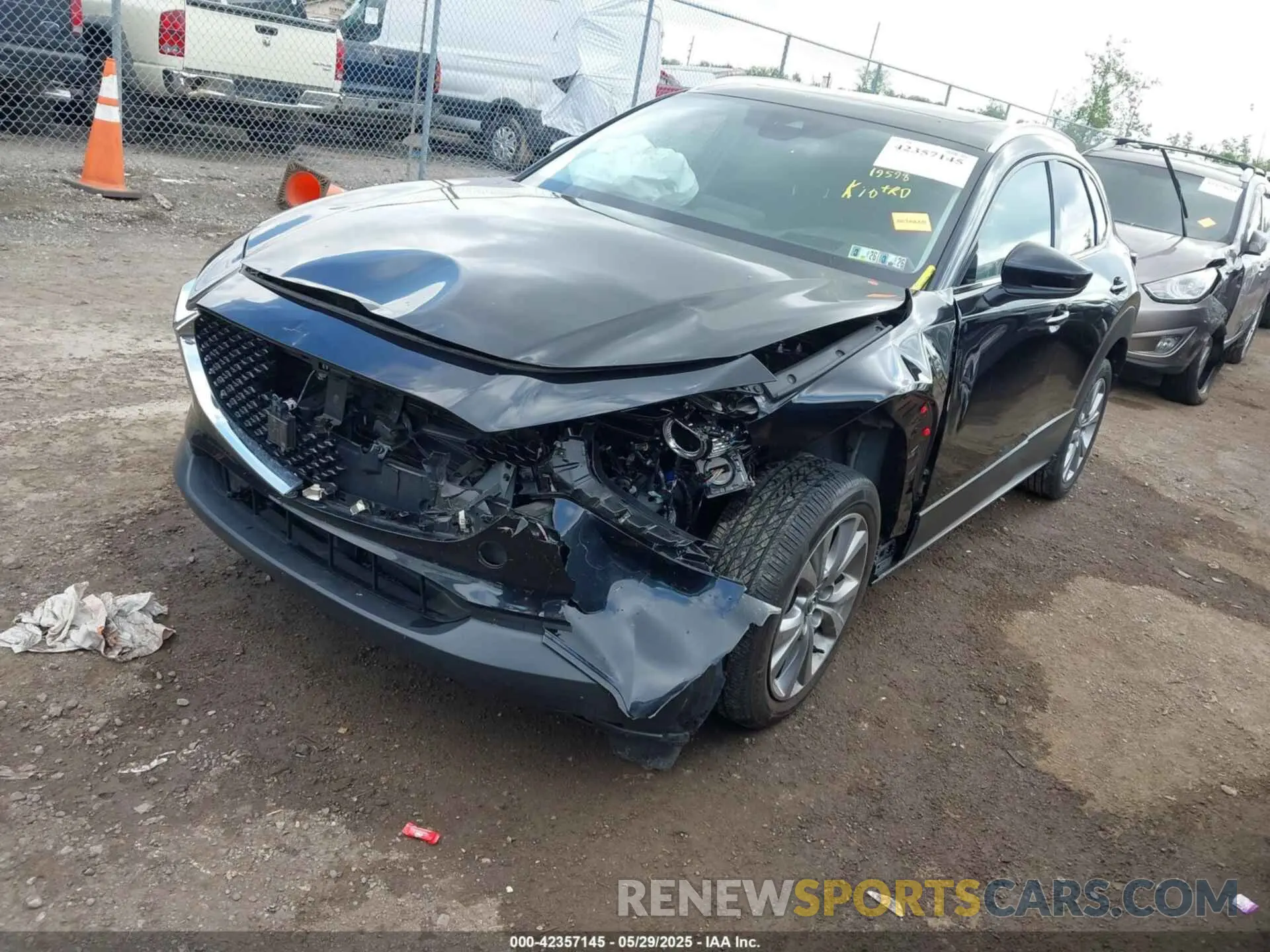 2 Photograph of a damaged car 3MVDMBDM7PM557590 MAZDA CX-30 2023