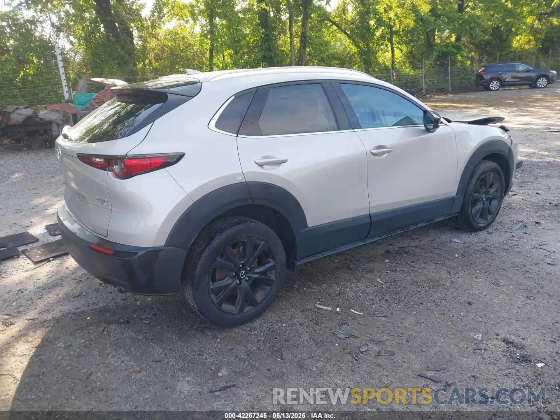 4 Photograph of a damaged car 3MVDMBDY0PM507018 MAZDA CX-30 2023