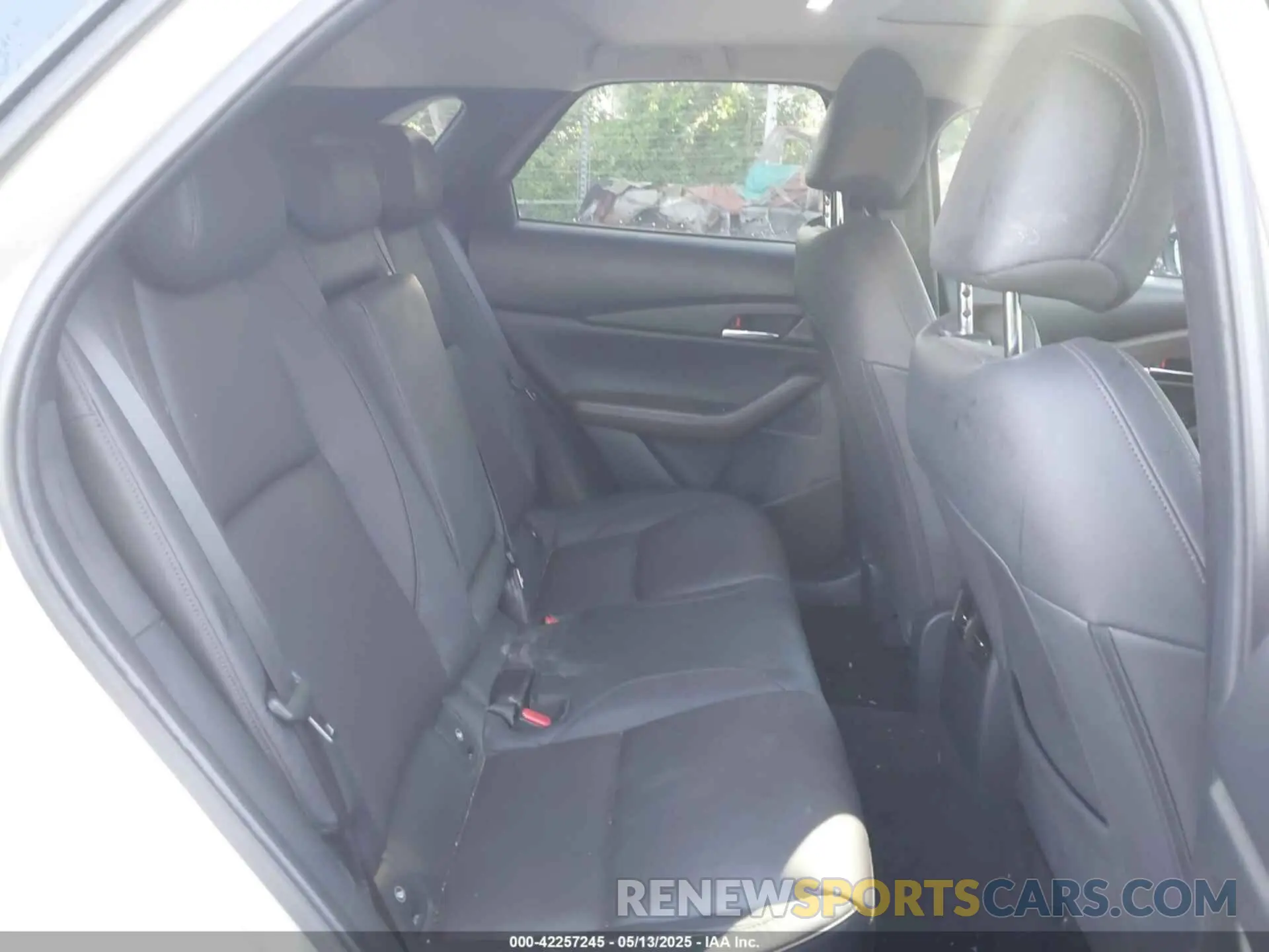 8 Photograph of a damaged car 3MVDMBDY0PM507018 MAZDA CX-30 2023