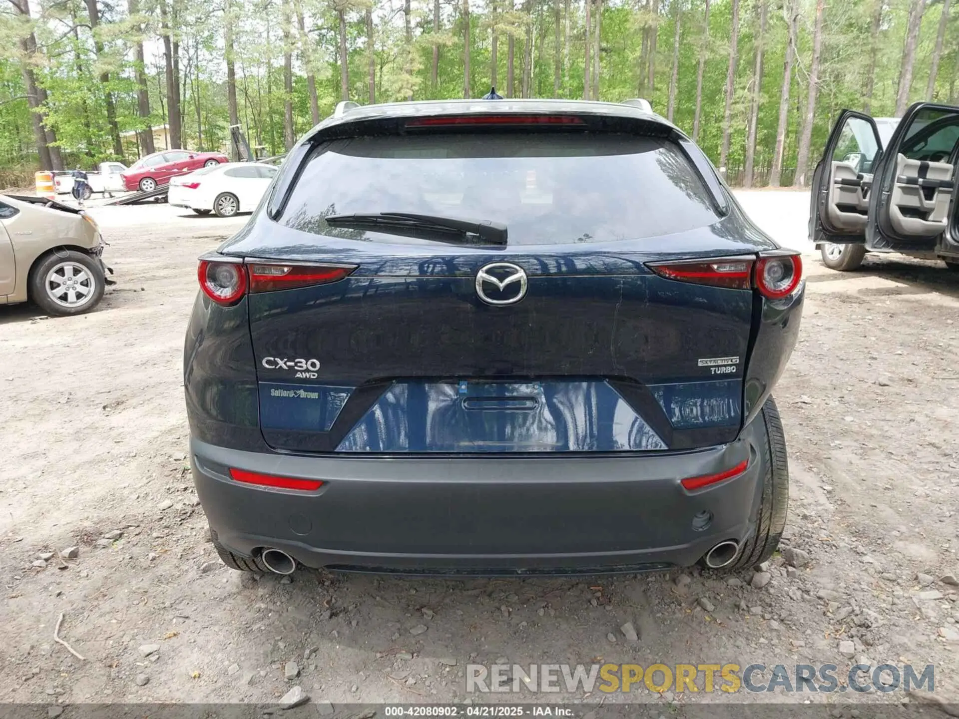 16 Photograph of a damaged car 3MVDMBDY0PM566361 MAZDA CX-30 2023