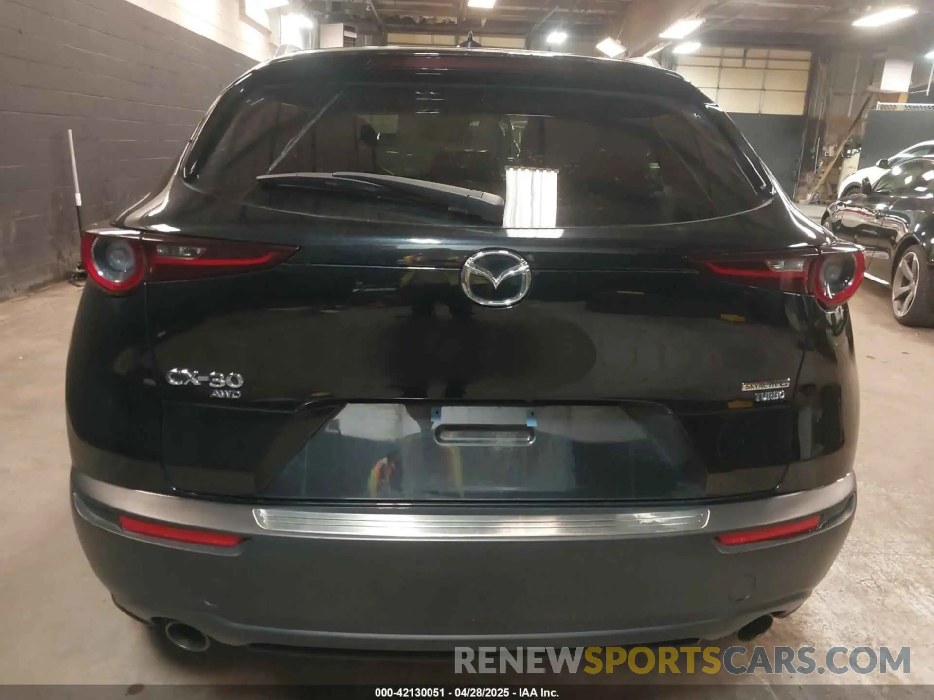 16 Photograph of a damaged car 3MVDMBDY7PM584680 MAZDA CX-30 2023