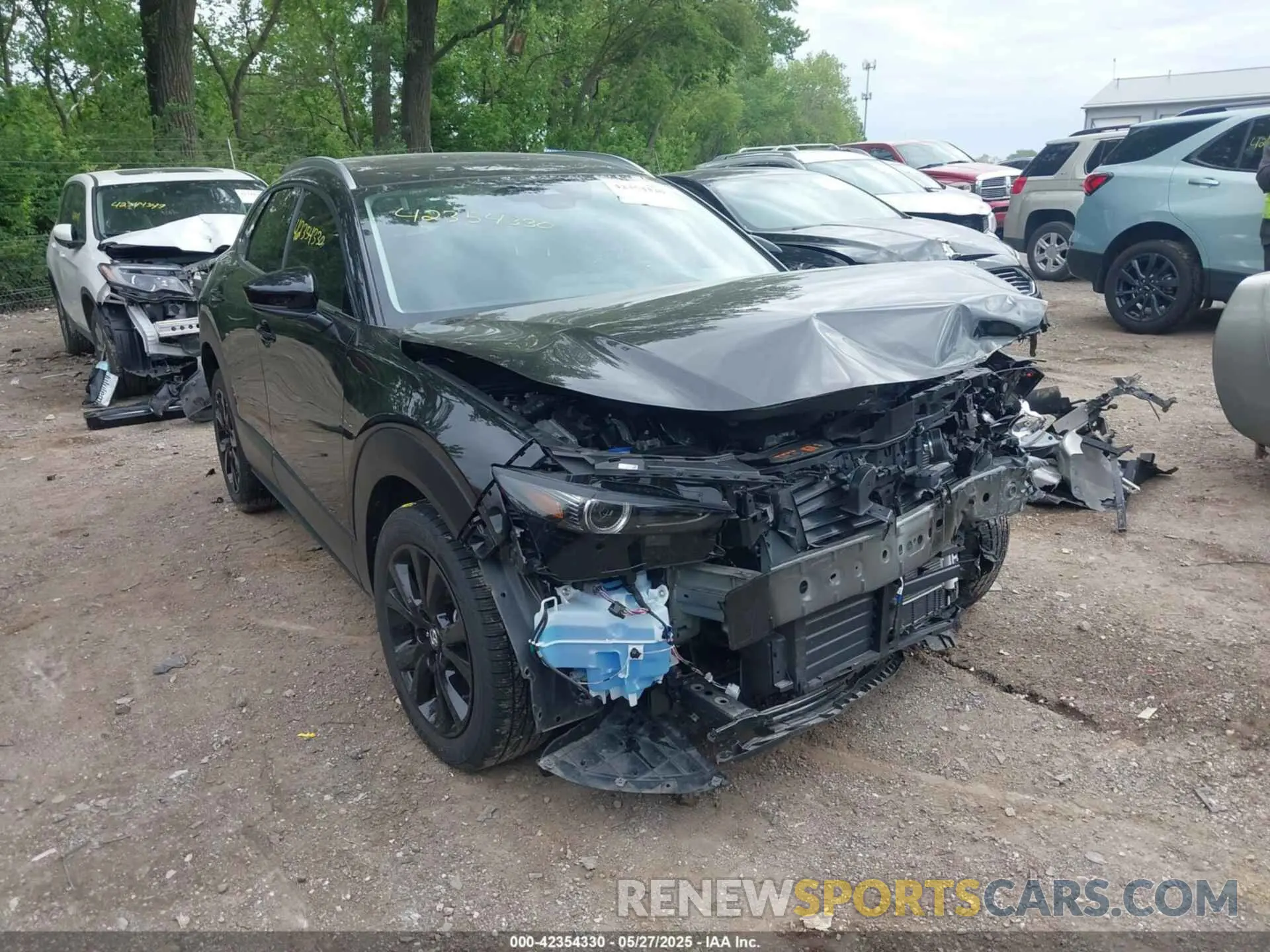 1 Photograph of a damaged car 3MVDMBDY9PM582252 MAZDA CX-30 2023