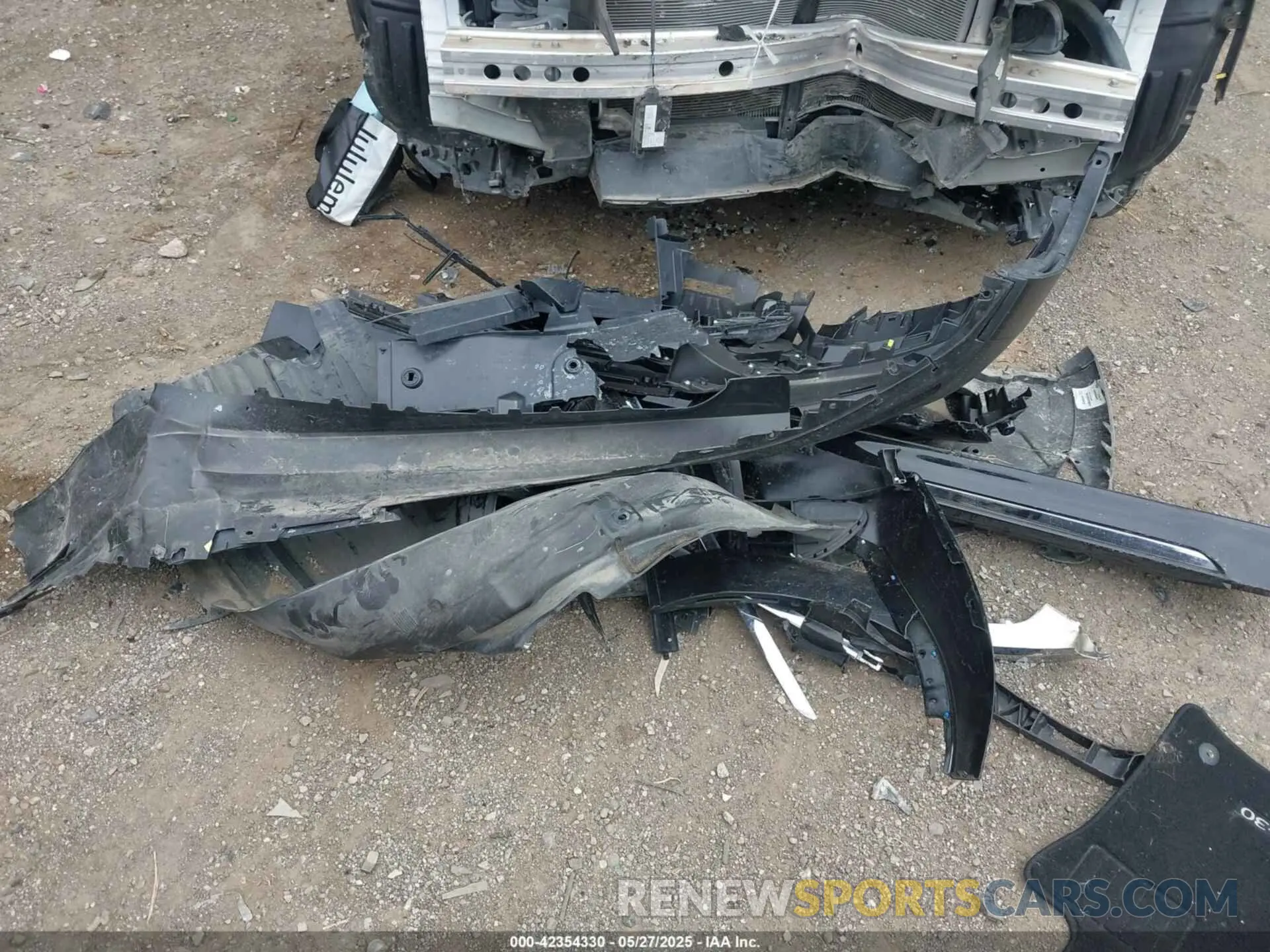 12 Photograph of a damaged car 3MVDMBDY9PM582252 MAZDA CX-30 2023