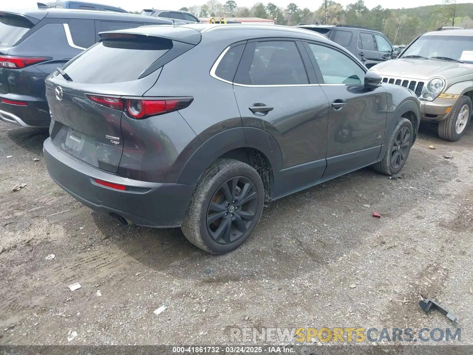 4 Photograph of a damaged car 3MVDMBEY0PM543788 MAZDA CX-30 2023