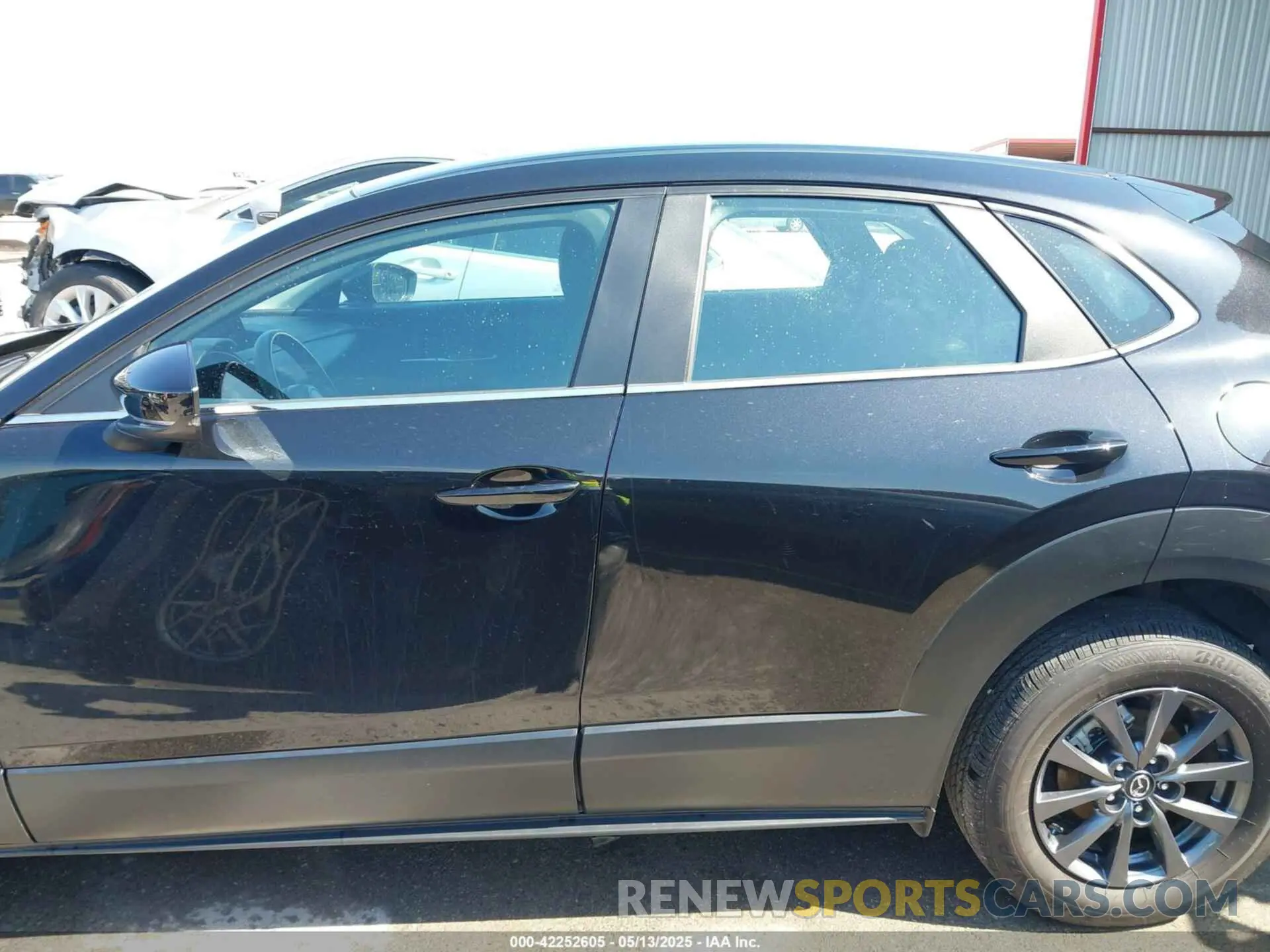 14 Photograph of a damaged car 3MVDMBAM1RM694175 MAZDA CX-30 2024