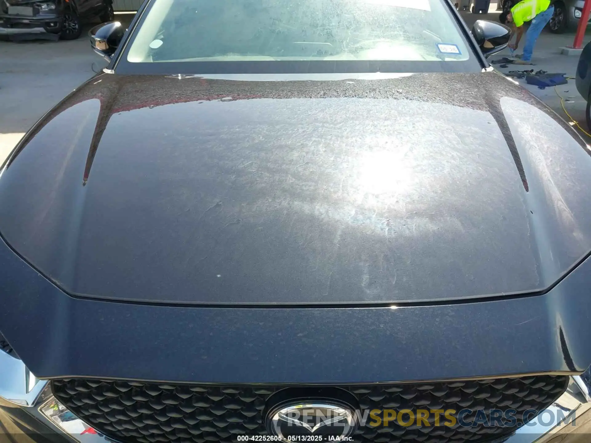 6 Photograph of a damaged car 3MVDMBAM1RM694175 MAZDA CX-30 2024