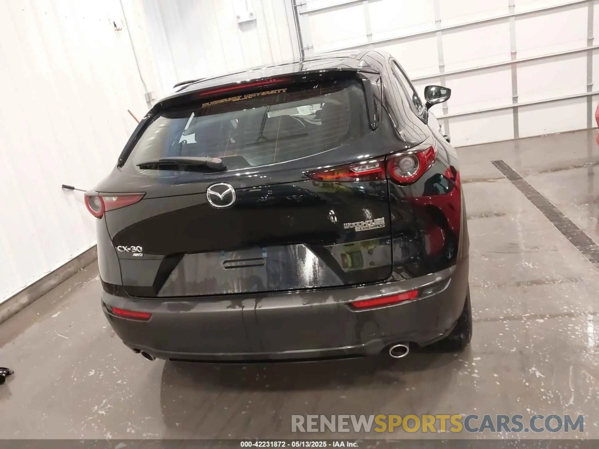 17 Photograph of a damaged car 3MVDMBAM2RM643168 MAZDA CX-30 2024