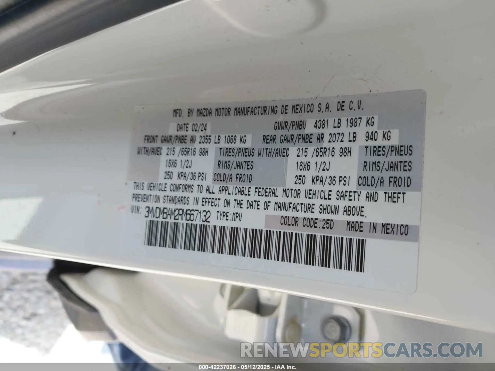 9 Photograph of a damaged car 3MVDMBAM2RM667132 MAZDA CX-30 2024
