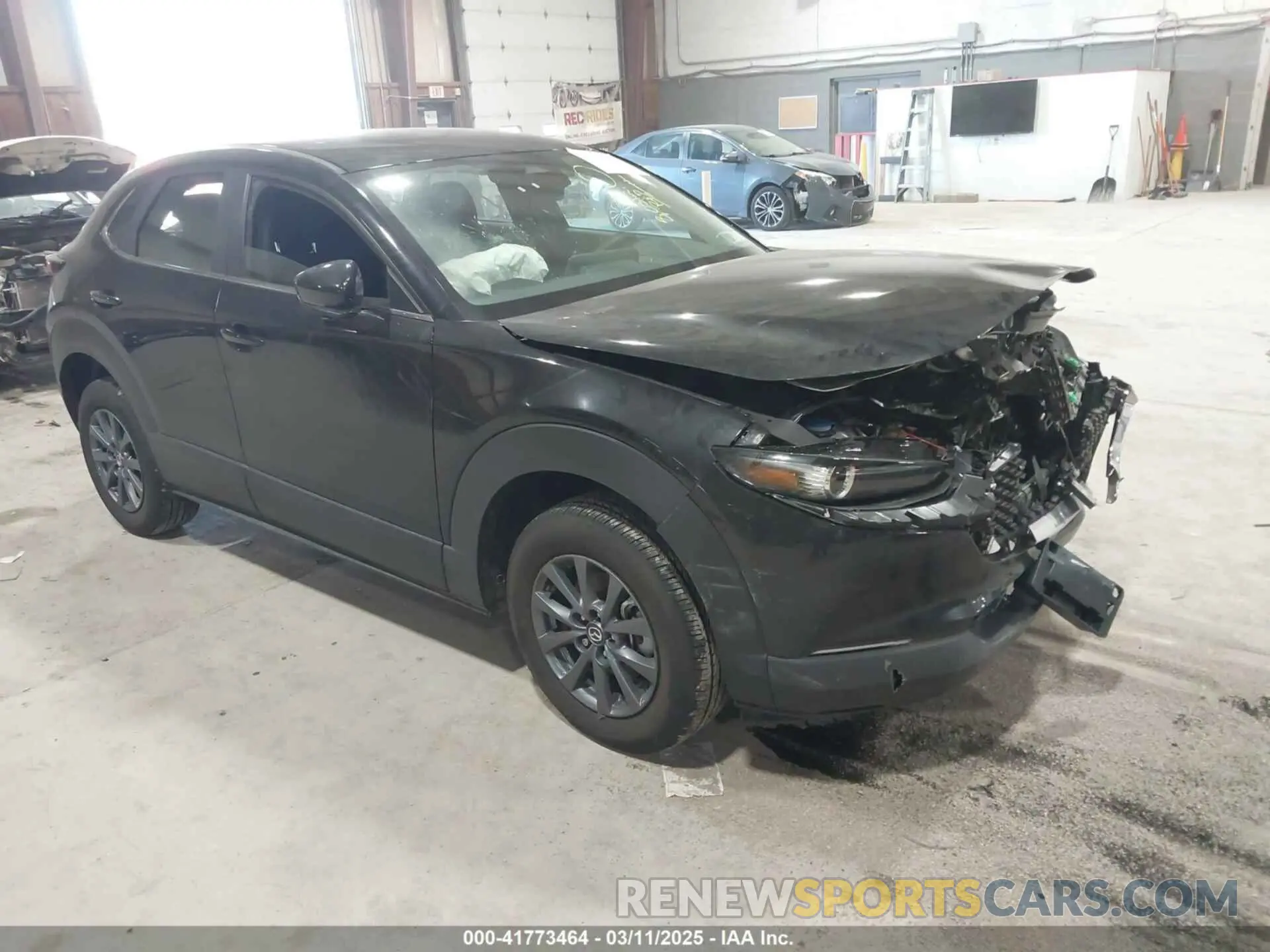 1 Photograph of a damaged car 3MVDMBAM2RM719794 MAZDA CX-30 2024