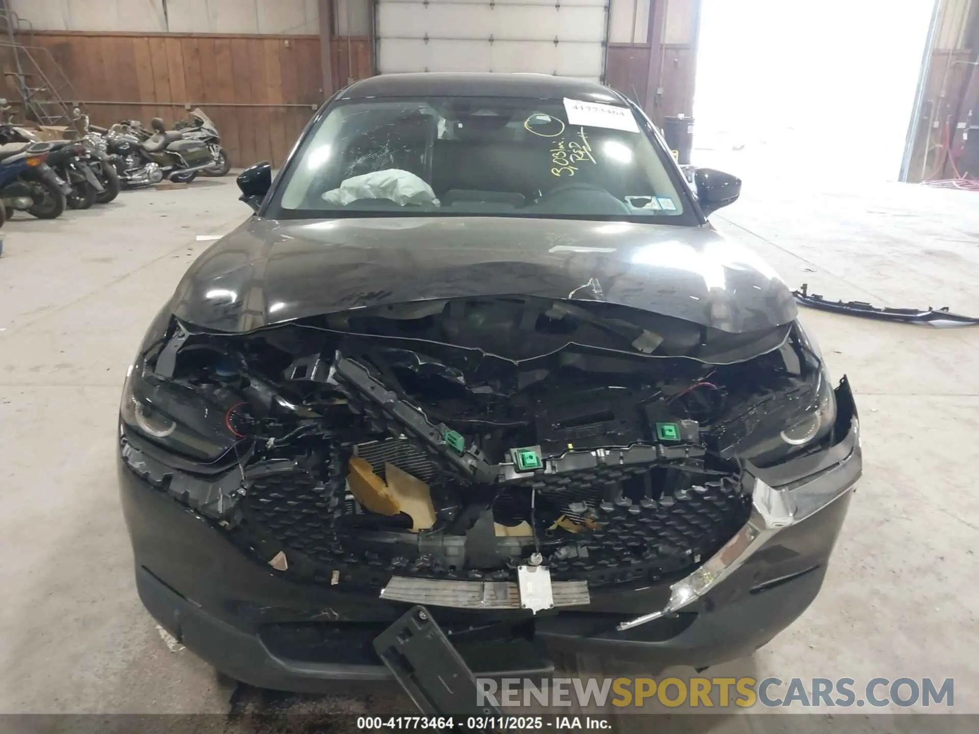 12 Photograph of a damaged car 3MVDMBAM2RM719794 MAZDA CX-30 2024