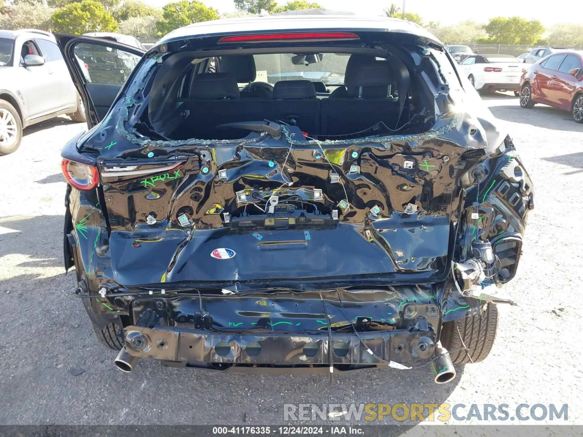 6 Photograph of a damaged car 3MVDMBAM4RM644757 MAZDA CX-30 2024