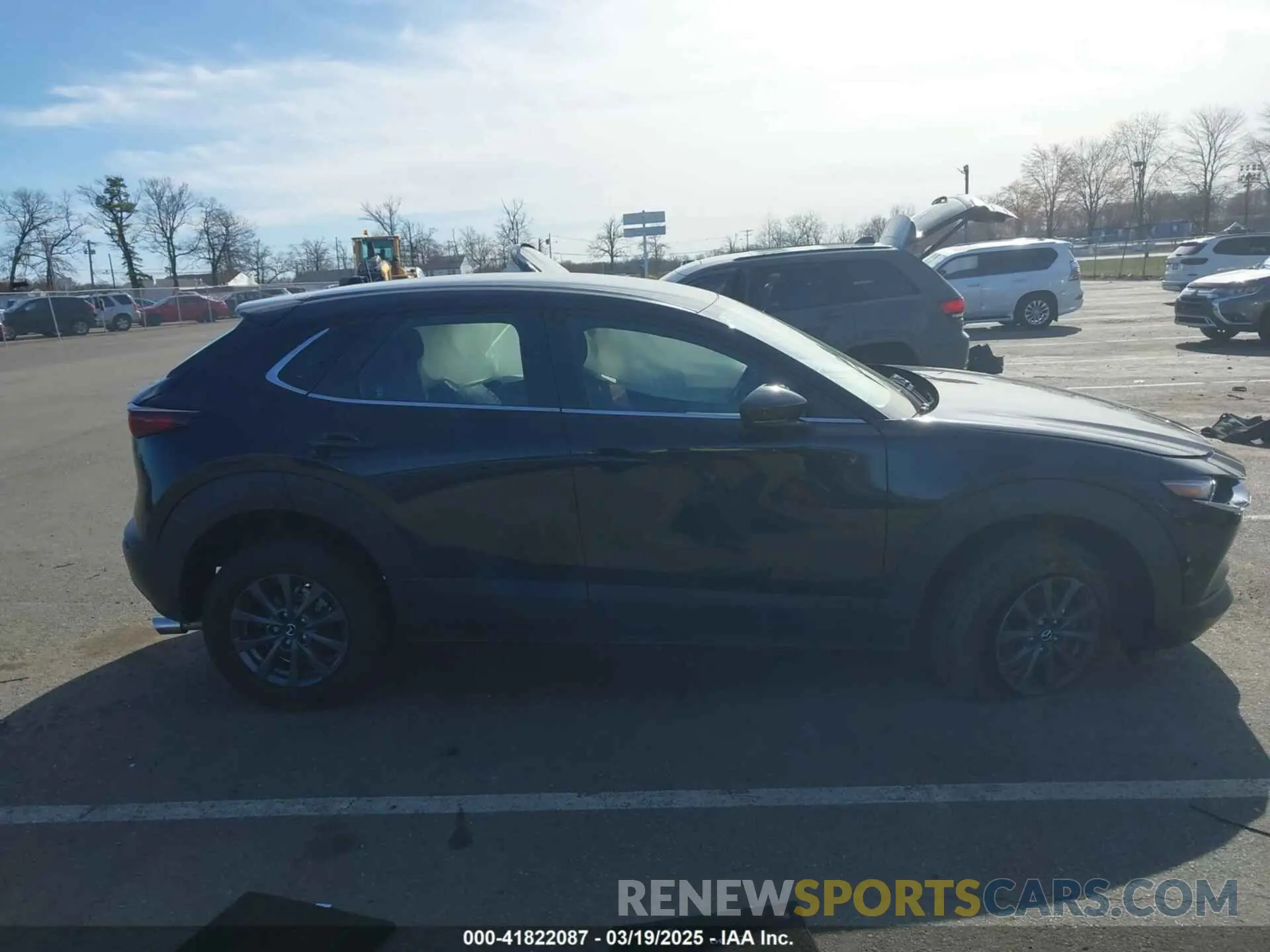 12 Photograph of a damaged car 3MVDMBAM5RM706151 MAZDA CX-30 2024